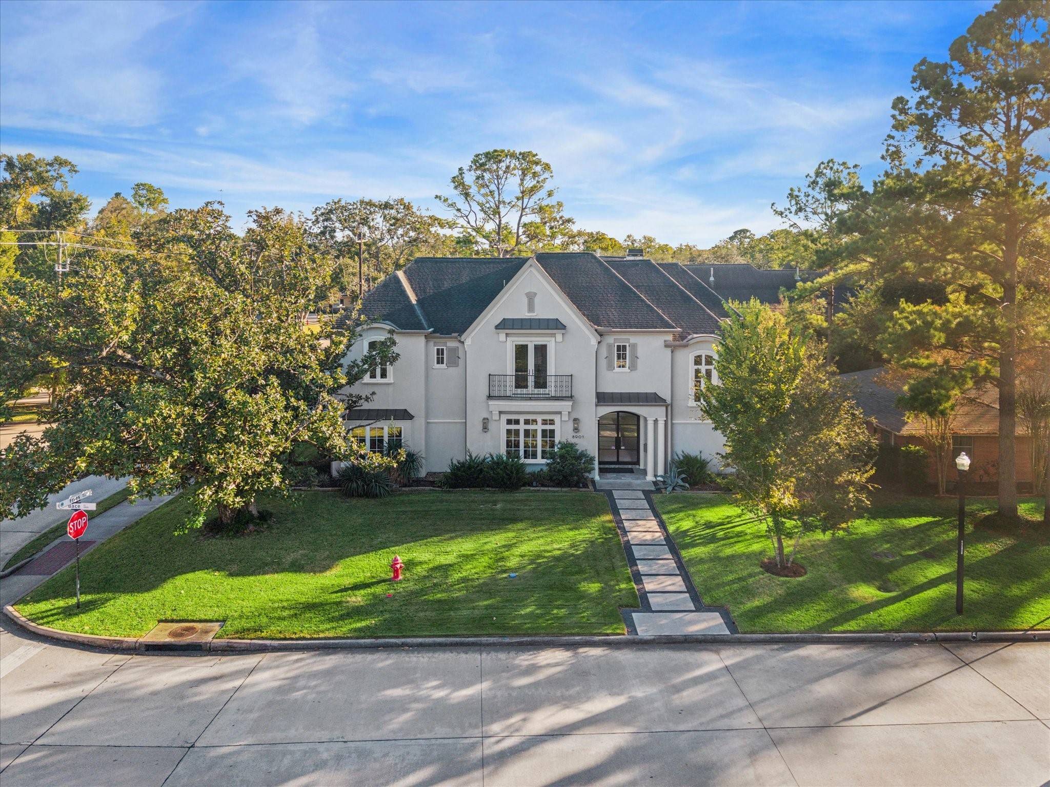 Spring Valley Village, TX 77055,8901 Bace DR