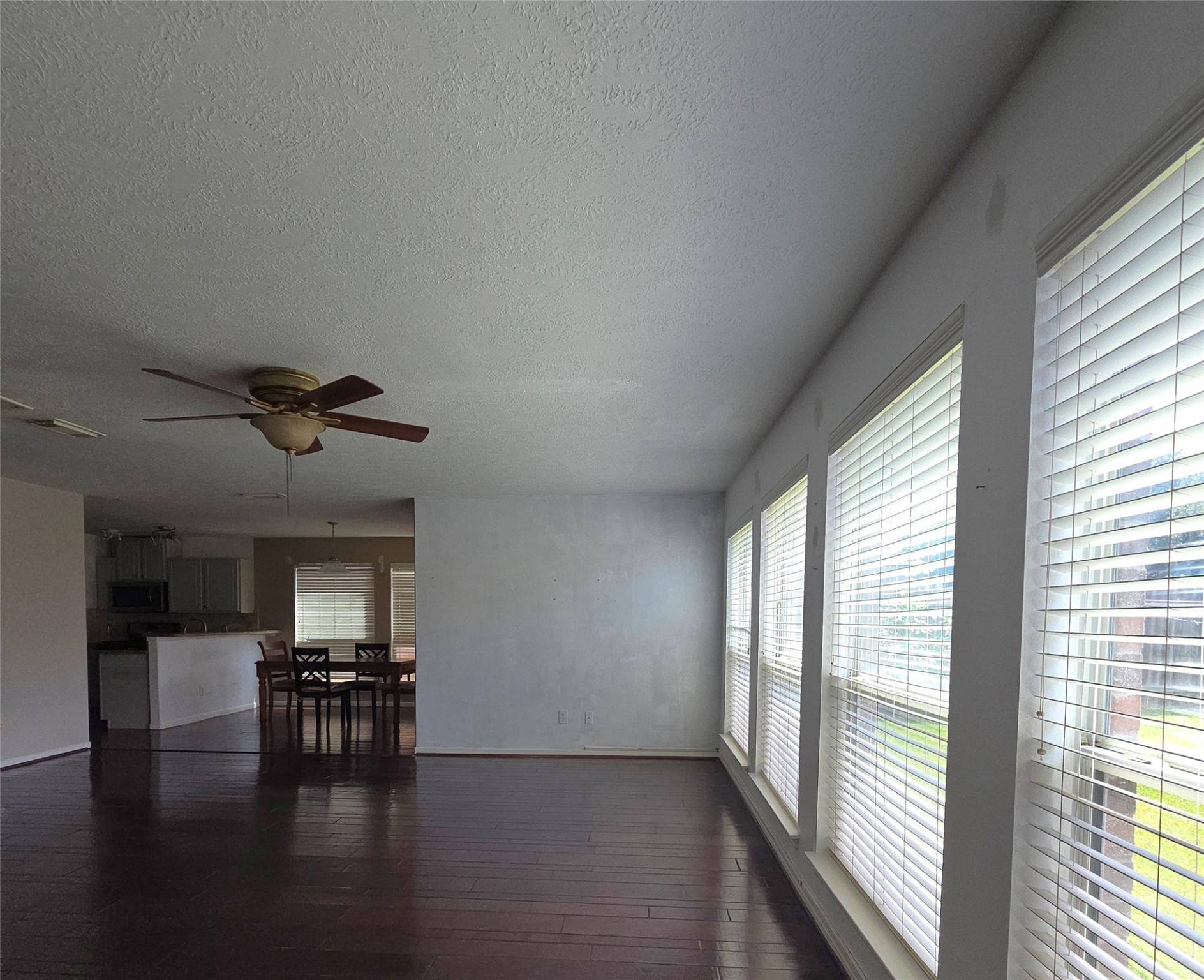 Houston, TX 77082,14855 Dorray LN