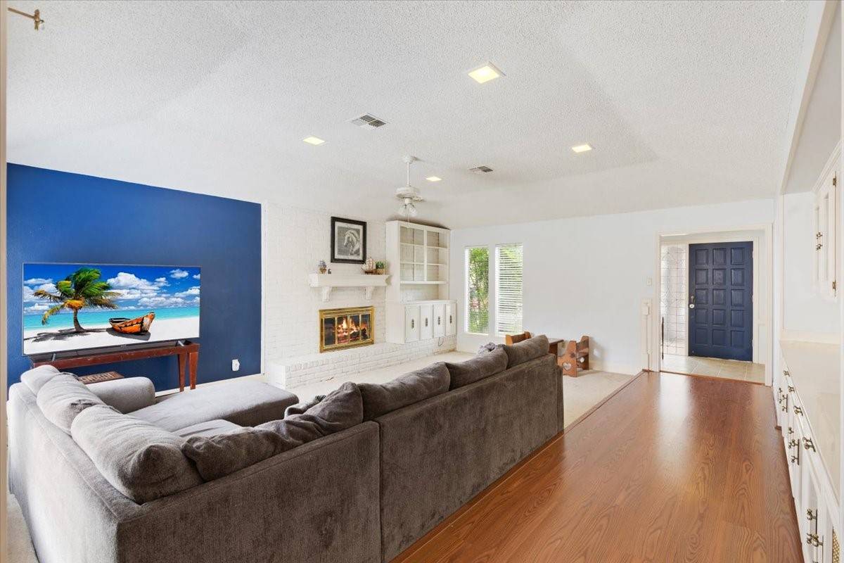 Houston, TX 77069,6514 Oakland Hills DR