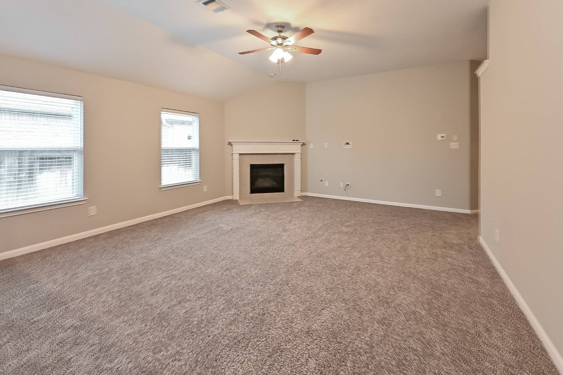 Tomball, TX 77375,9119 Newcroft CT