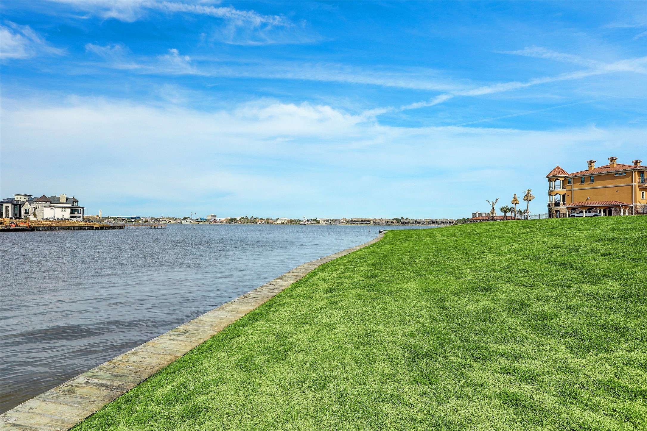 League City, TX 77573,2494 Beacon CIR