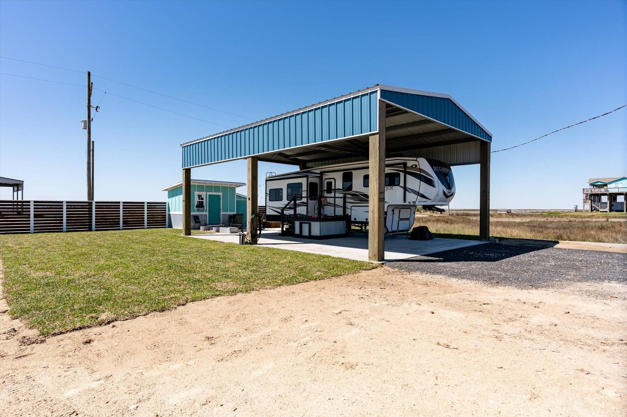 Gilchrist, TX 77617,1137 Beach Front DR