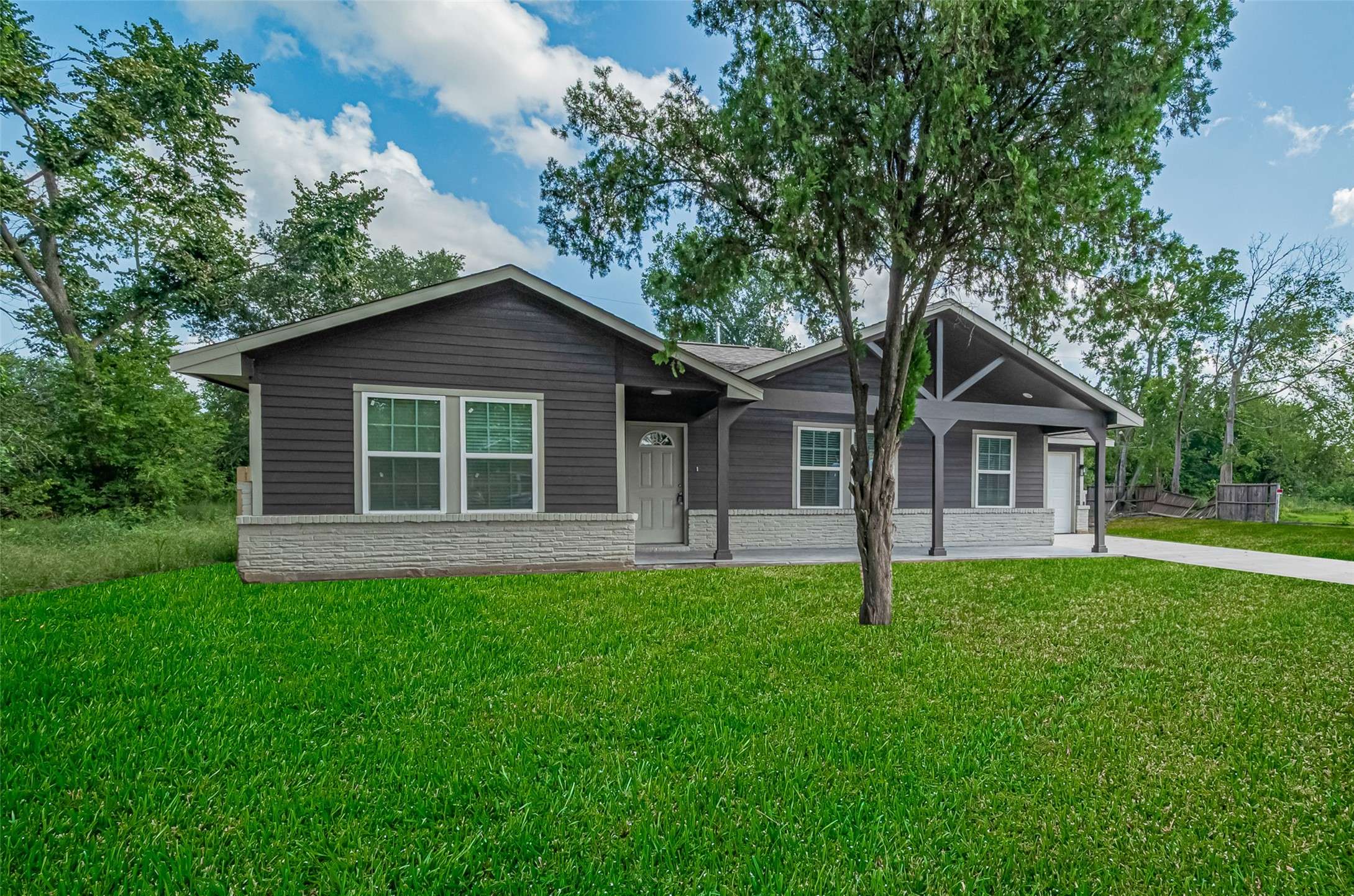 Houston, TX 77047,3514 Fuqua ST