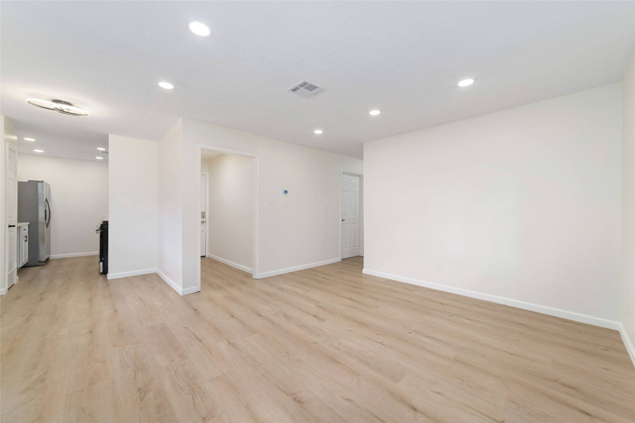 Houston, TX 77016,11067 Vailview DR