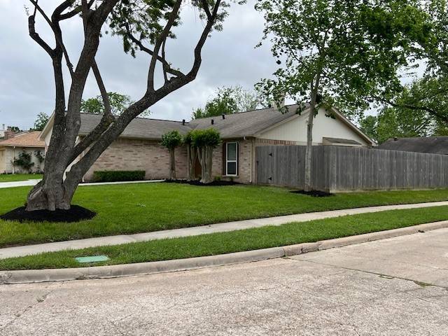 Houston, TX 77083,7502 Trabajo DR