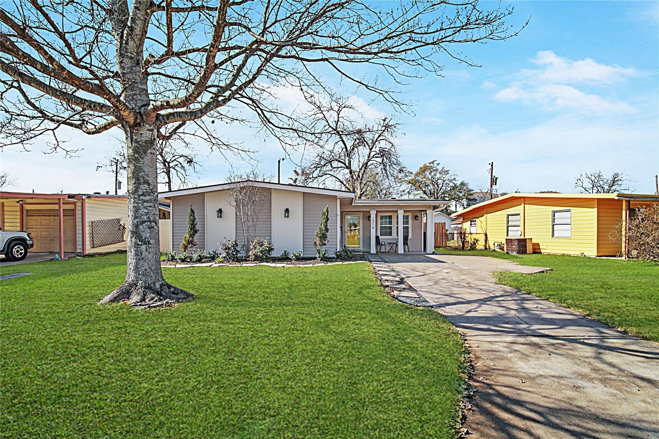 Houston, TX 77007,2319 Roy CIR