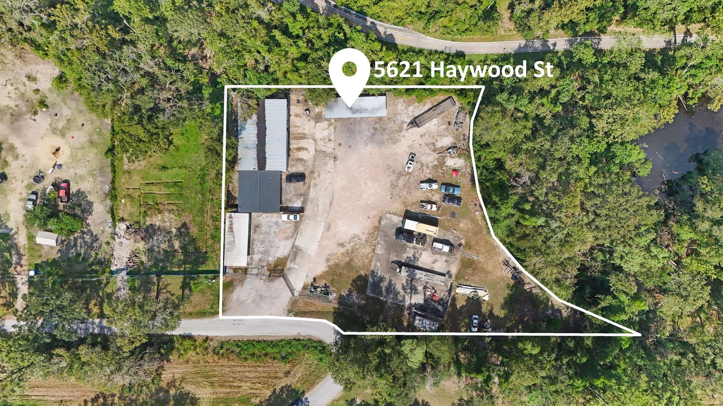 Houston, TX 77016,5621 Haywood ST