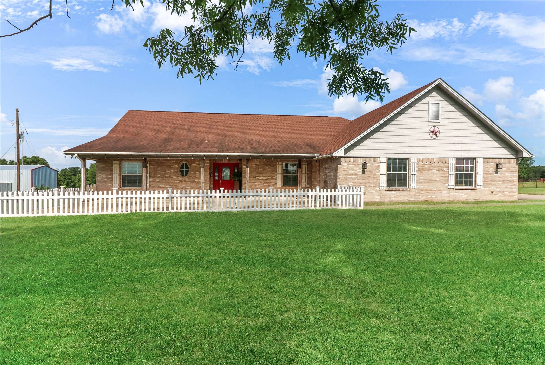 Navasota, TX 77868,13796 County Road 318