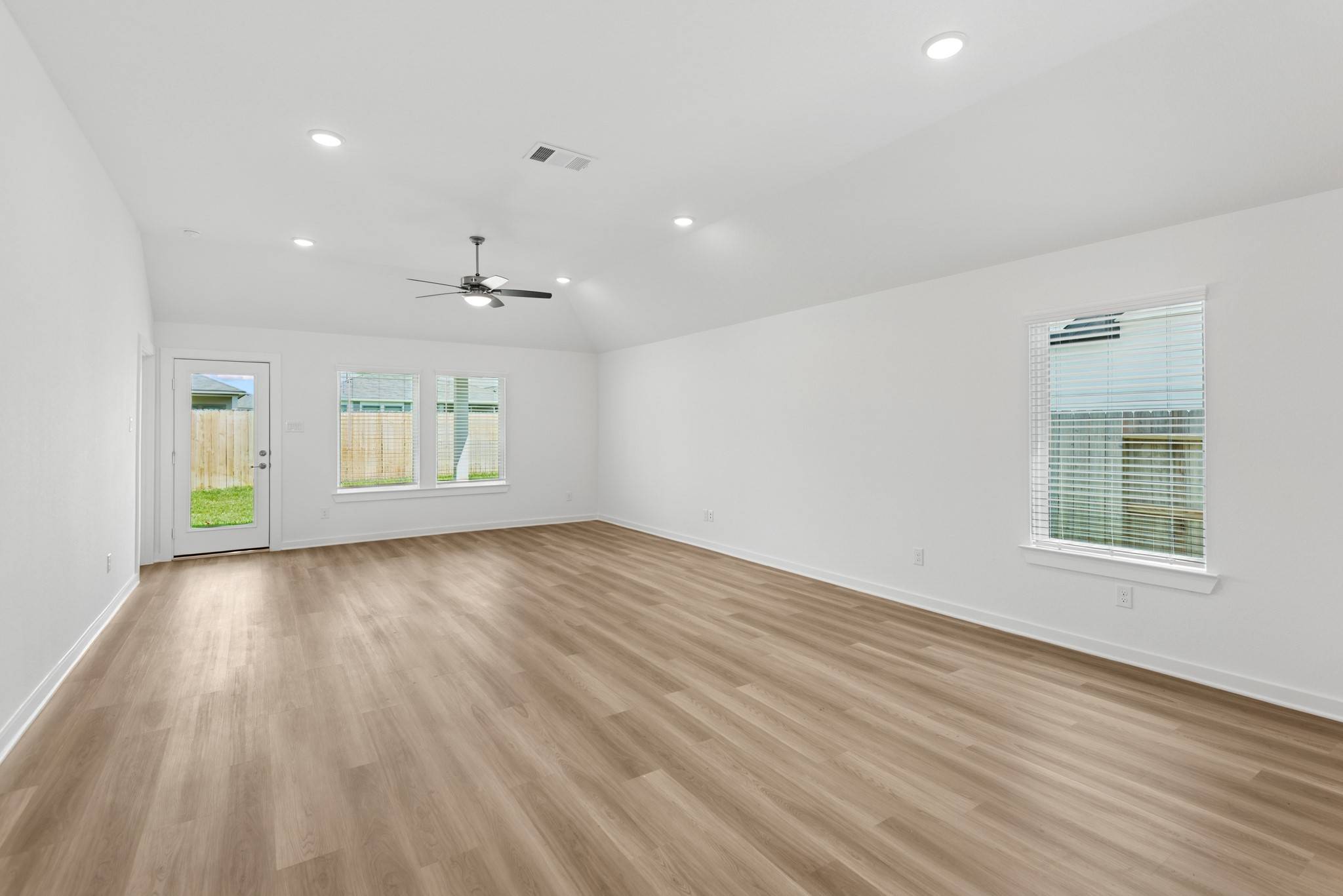 Fulshear, TX 77441,5823 Sunkissed DR