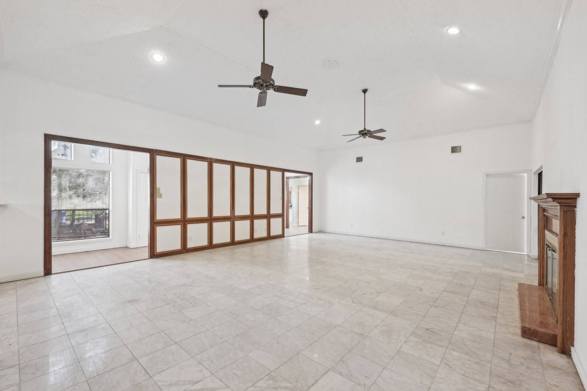 Houston, TX 77083,7202 Las Brisas DR