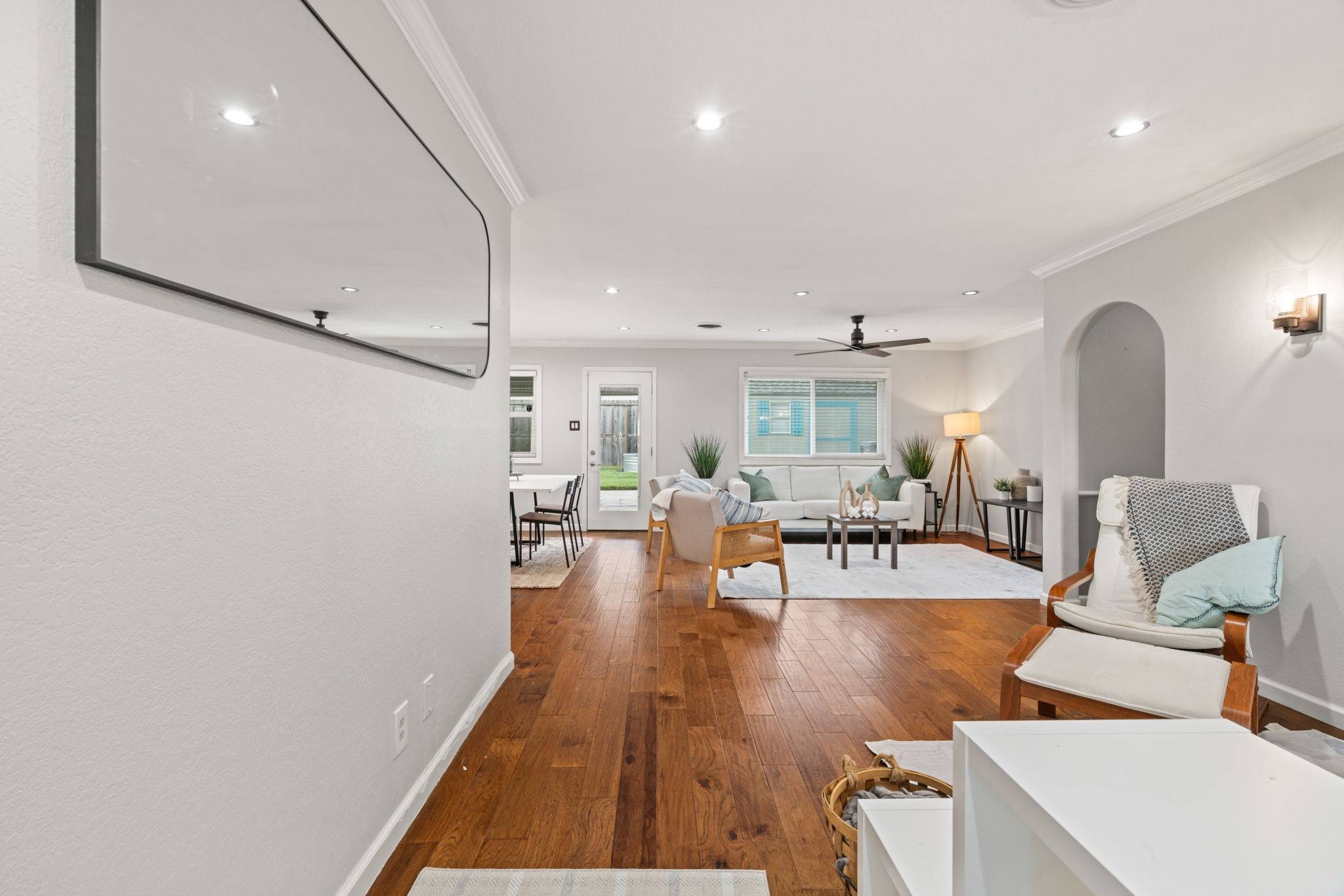 Houston, TX 77008,2407 Willowby DR