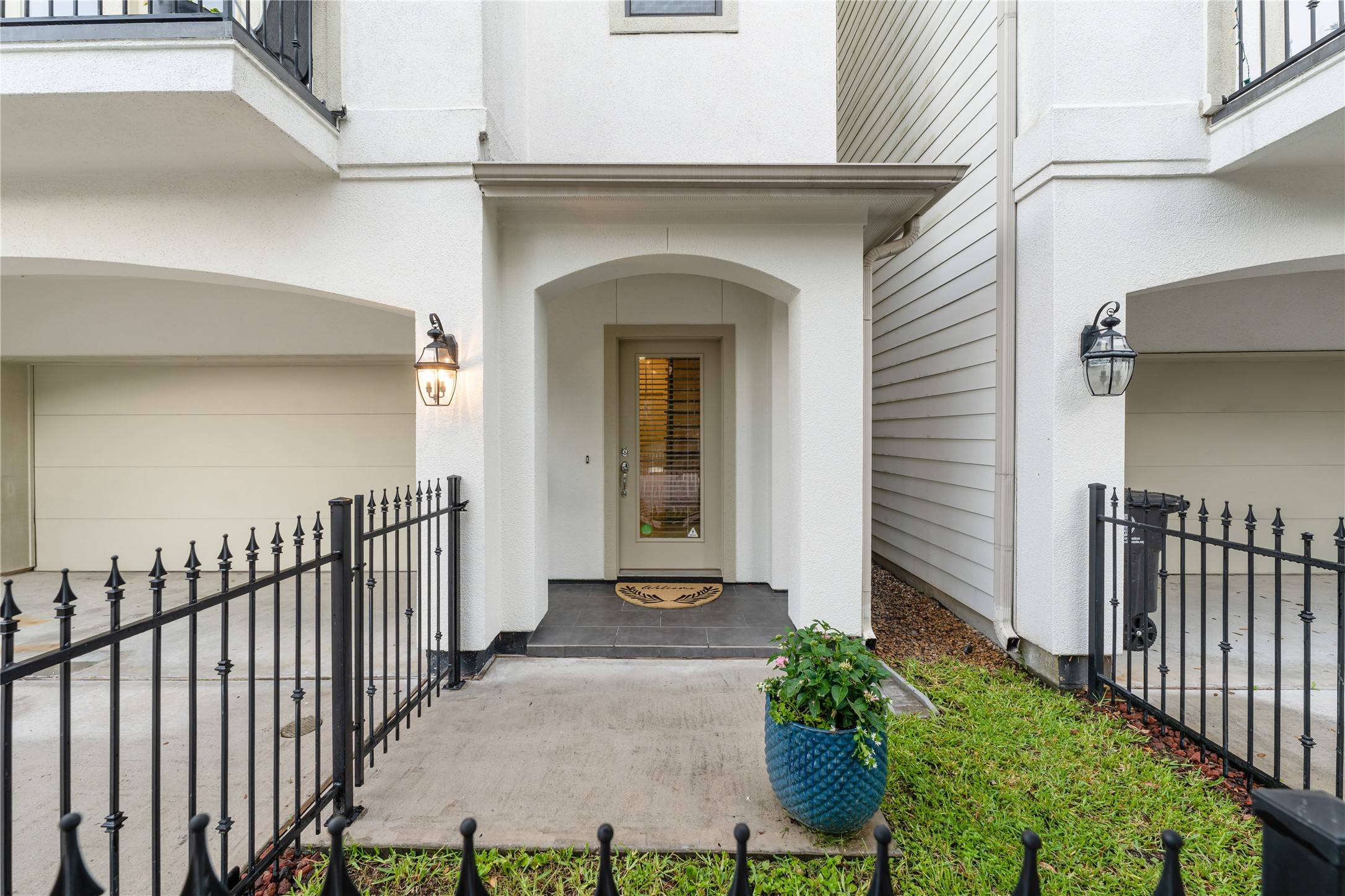 Houston, TX 77007,1512 Johnson ST