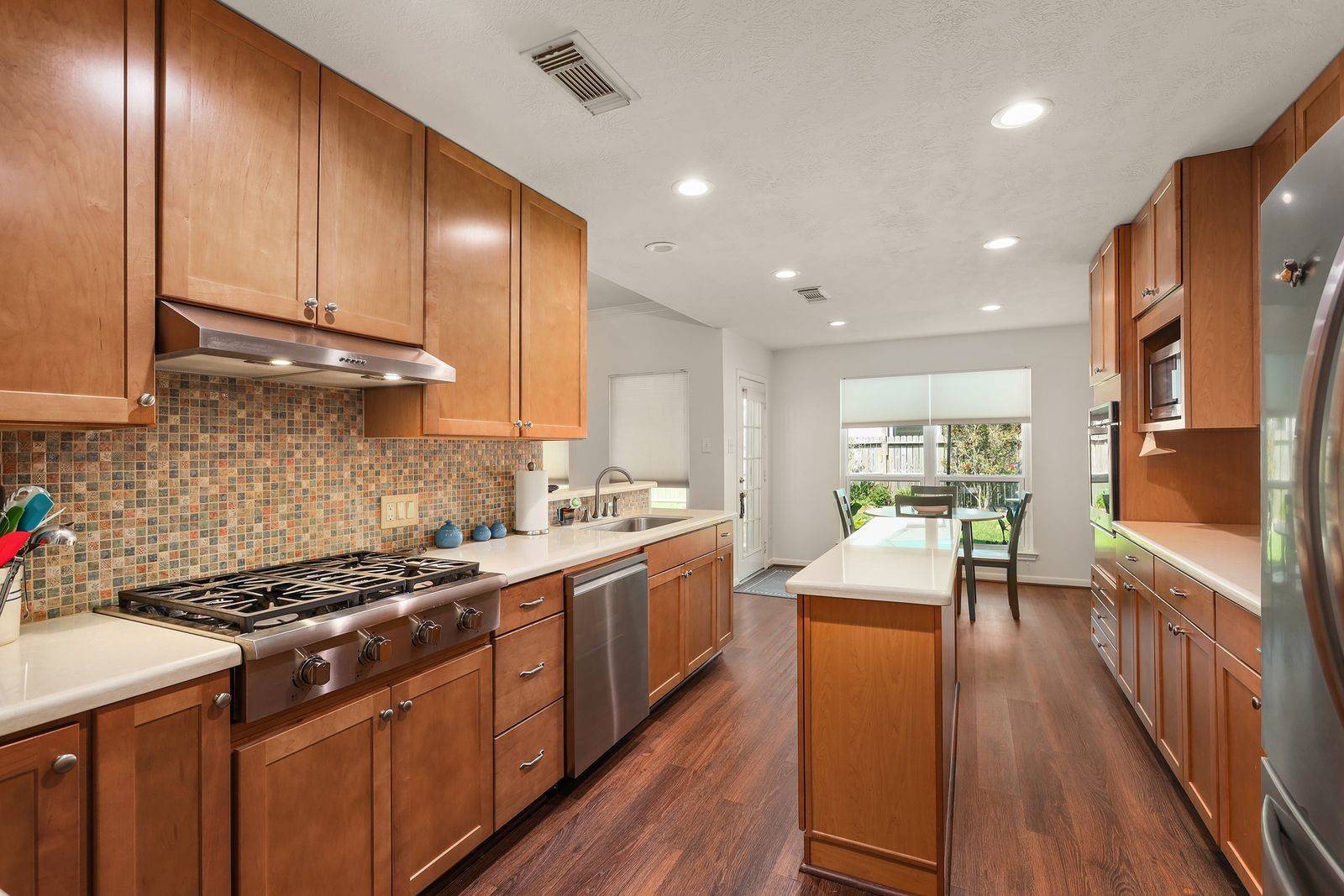 Deer Park, TX 77536,1702 Shoshoni DR