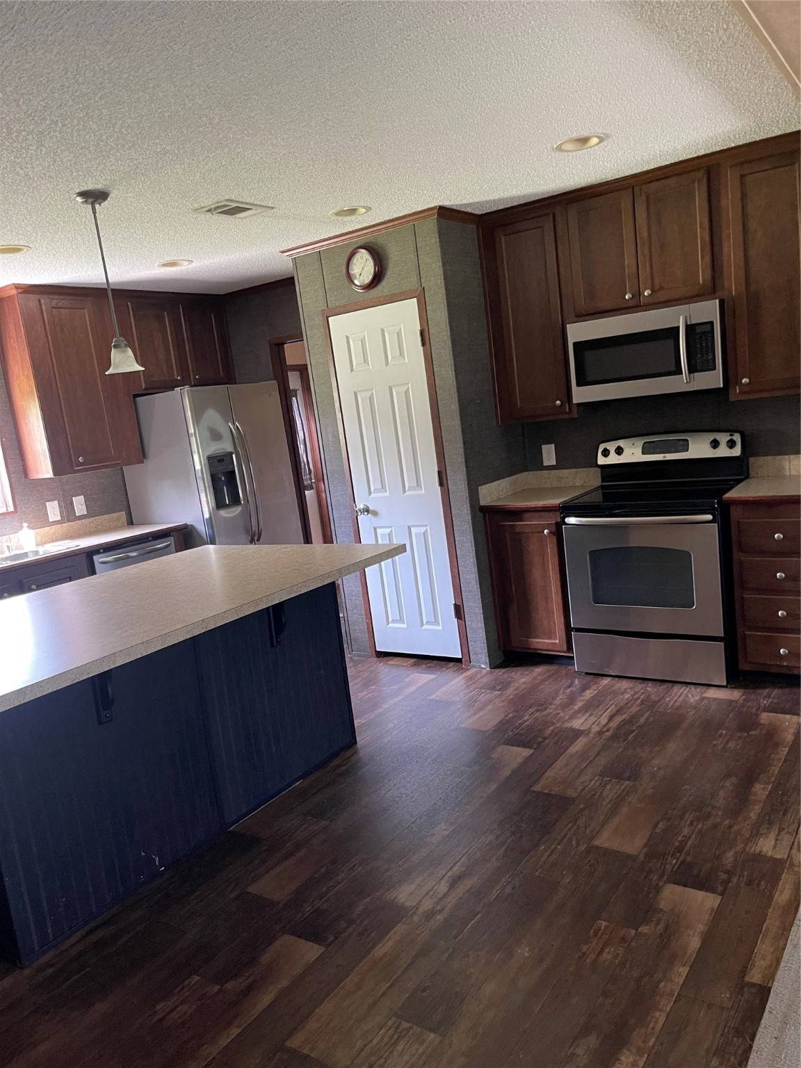 Old River-winfree, TX 77535,5010 Magnolia LN