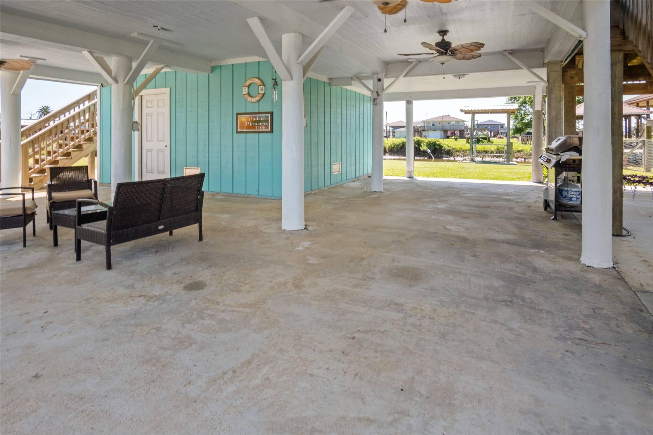 Crystal Beach, TX 77650,1106 Helen Dowdy