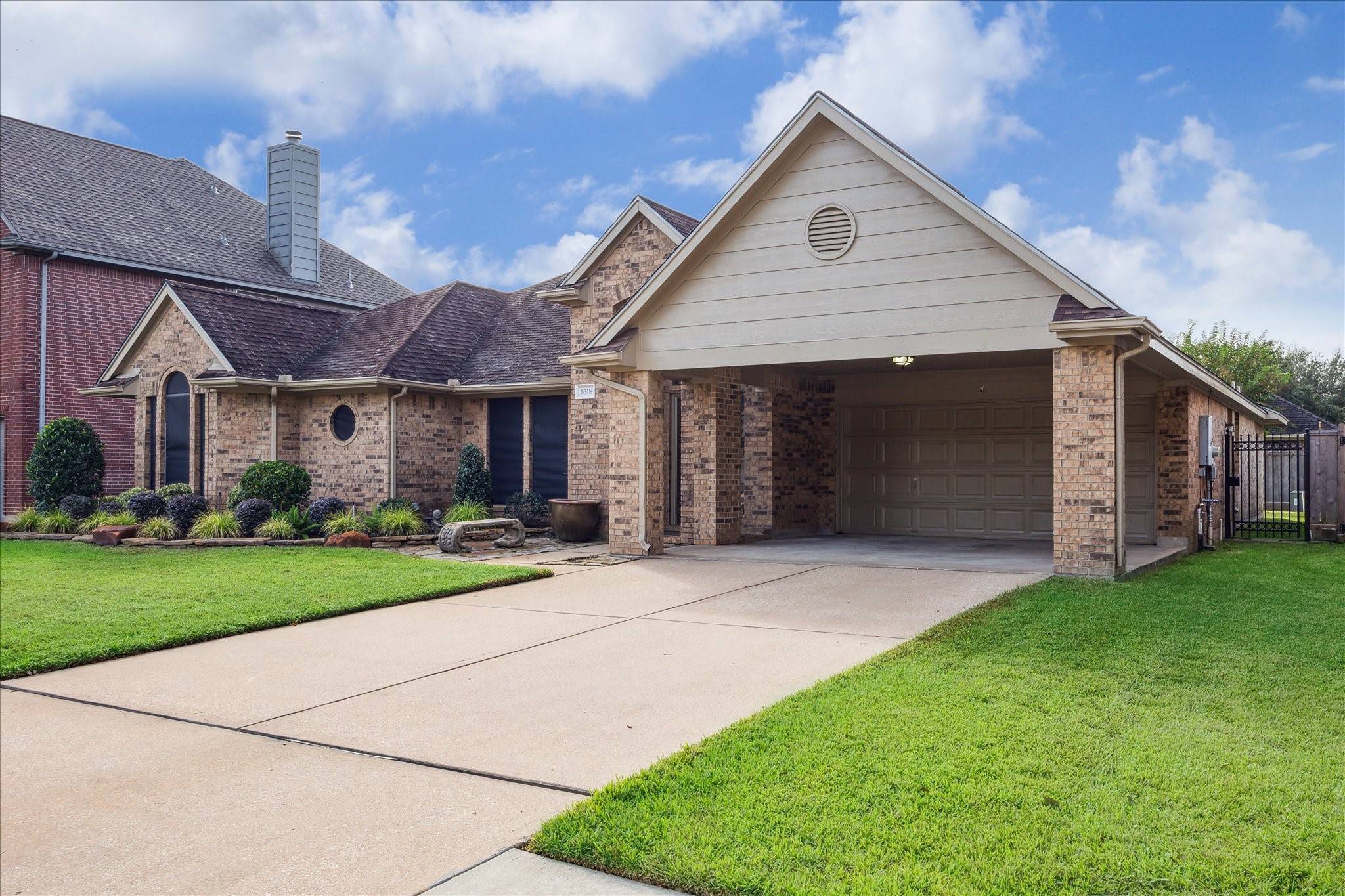 Pasadena, TX 77505,6318 Stone Briar DR