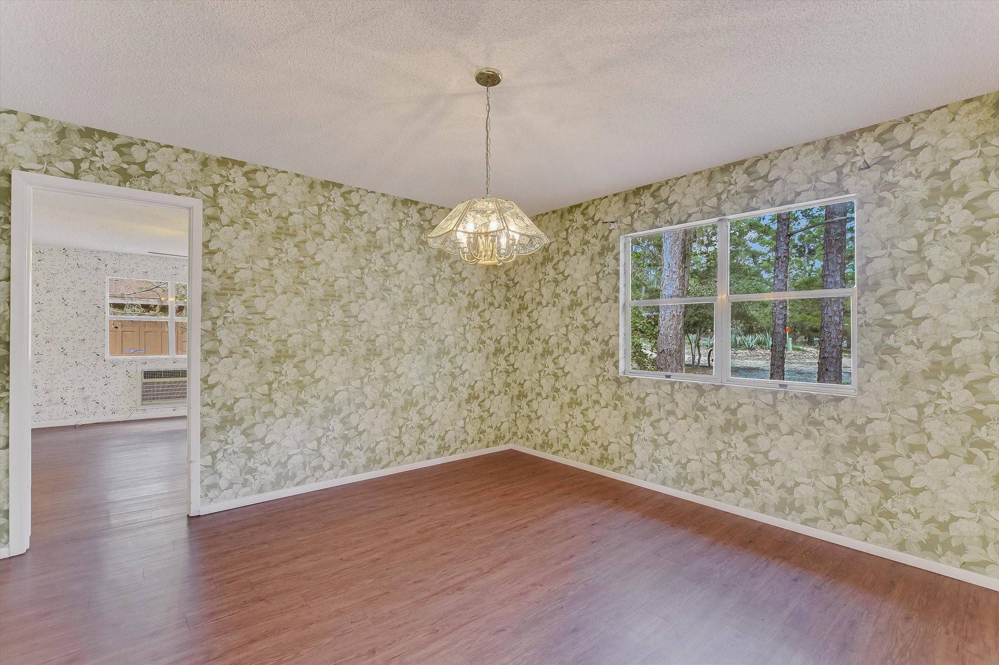 La Grange, TX 78945,919 Stephan LN