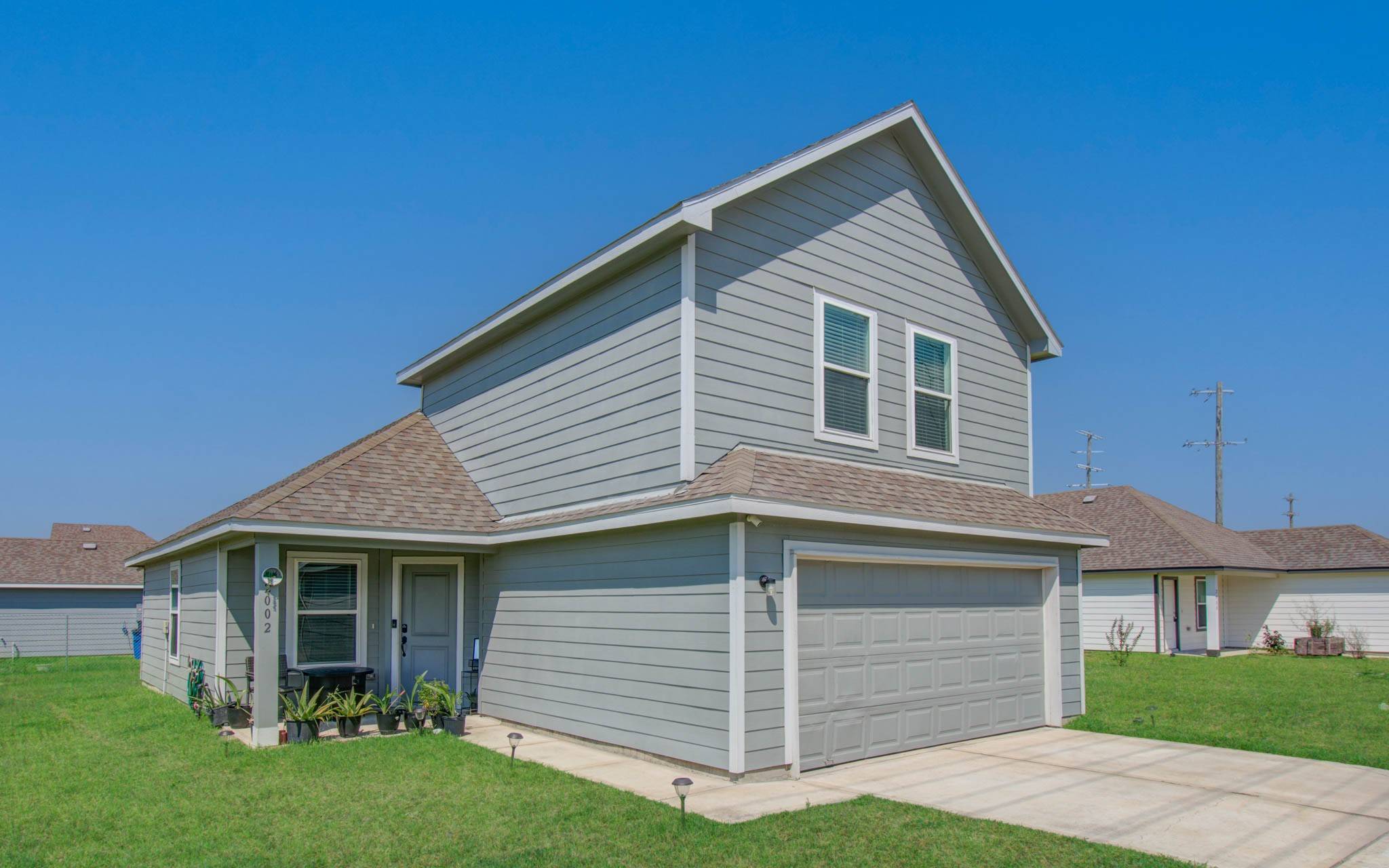 Cleveland, TX 77327,2002 Road 5500