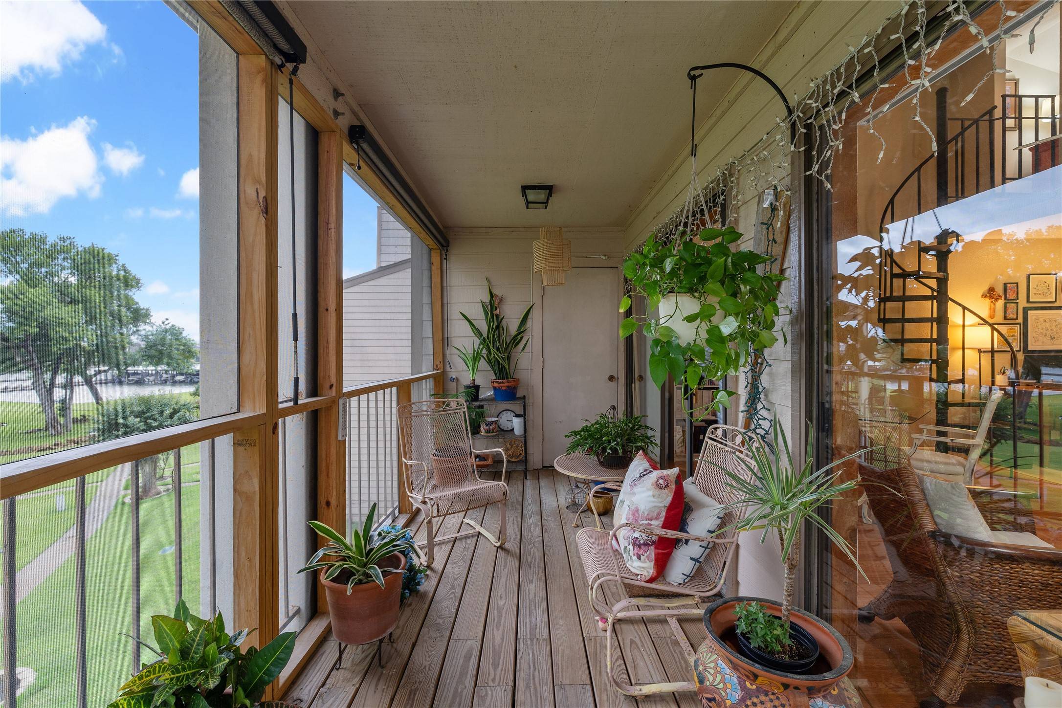 Conroe, TX 77356,201 Lakeview TER #201F
