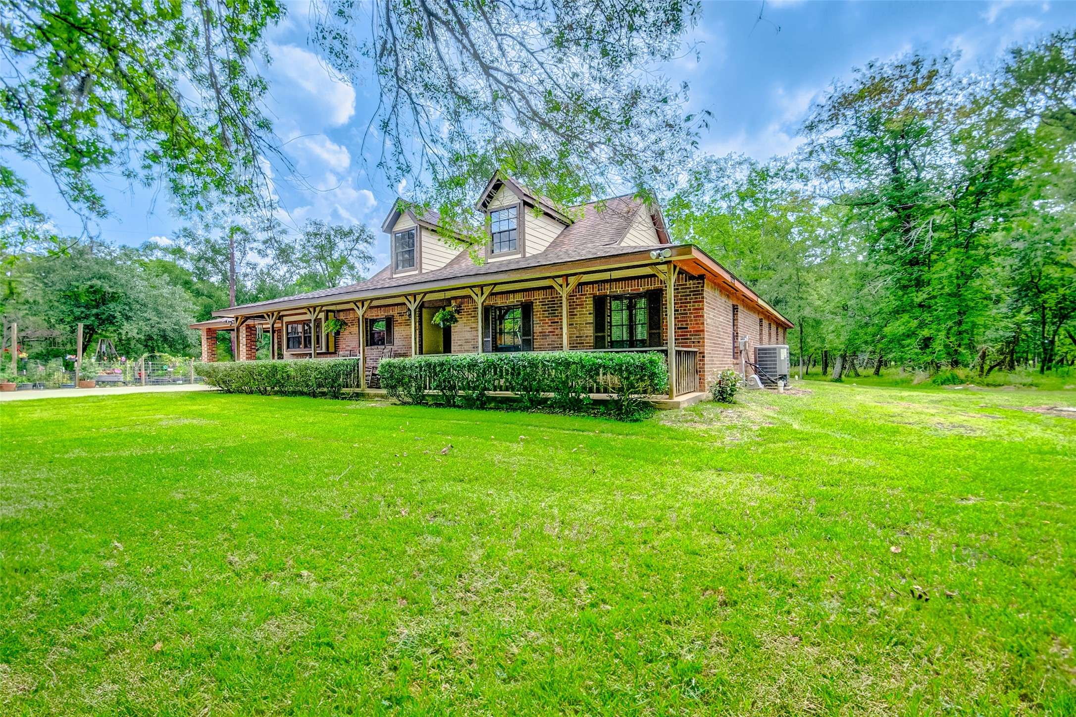 Needville, TX 77461,13103 Oakwood DR