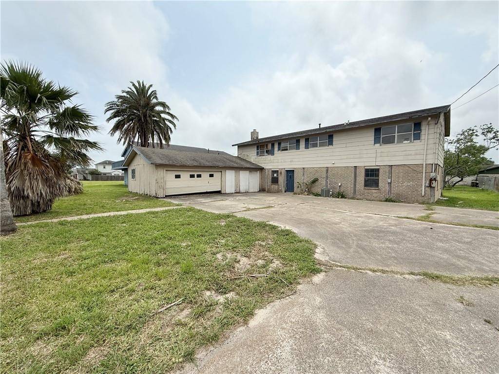 Corpus Christi, TX 78418,321 Clearview DR