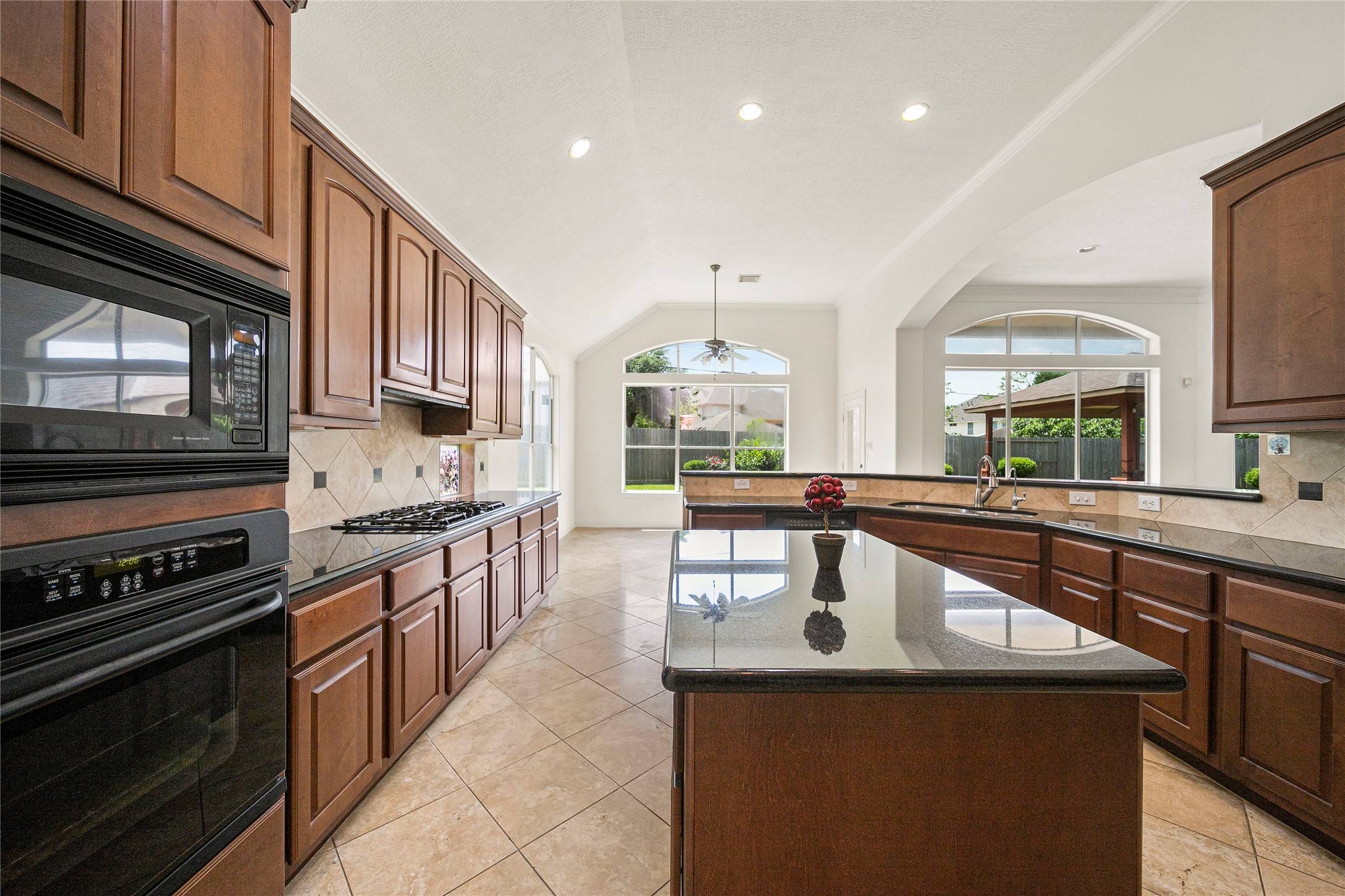 Sugar Land, TX 77479,5407 Oakville CT