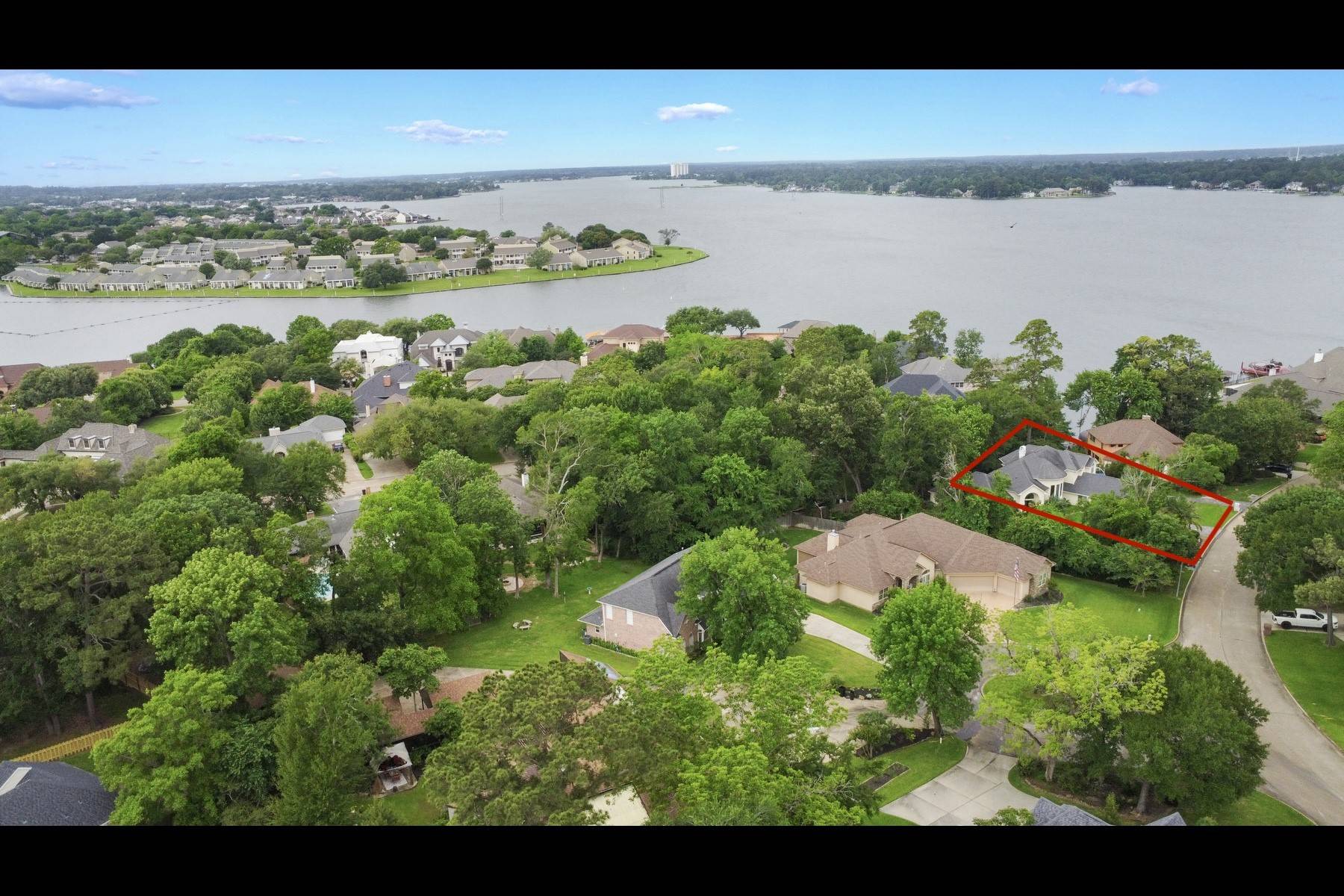 Conroe, TX 77356,115 April Point PL