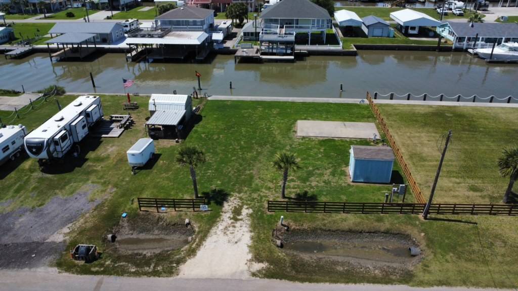 Crystal Beach, TX 77650,1293 N Crystal Beach RD