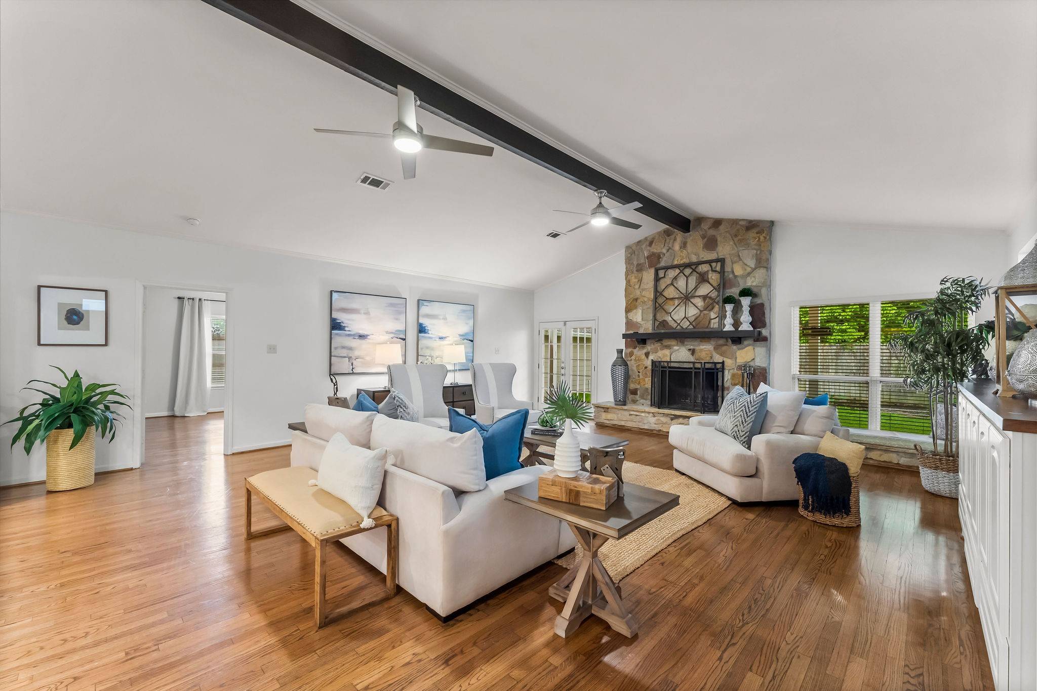 Houston, TX 77018,1733 Ebony LN