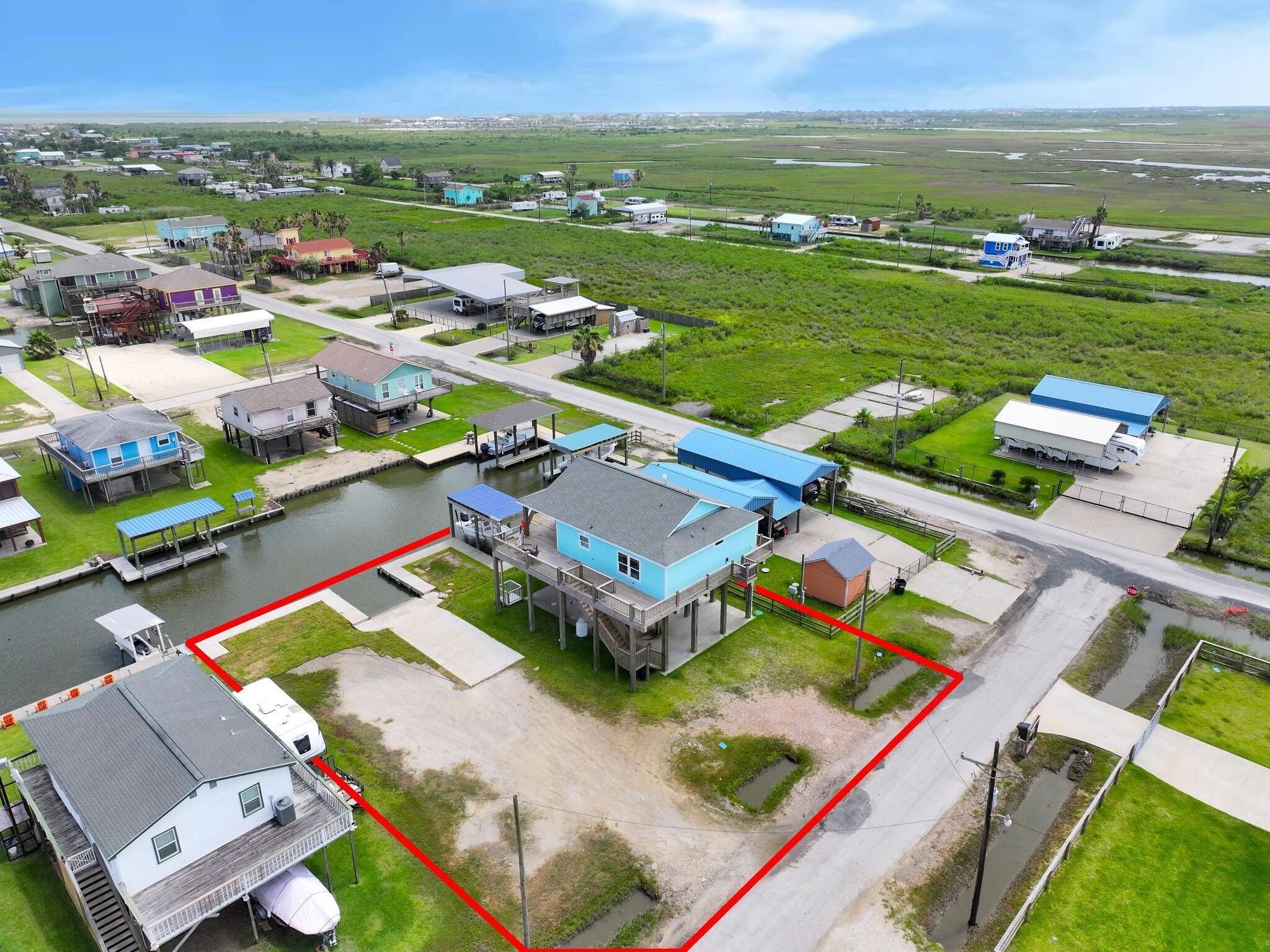 Crystal Beach, TX 77650,1104 Chapmans PT