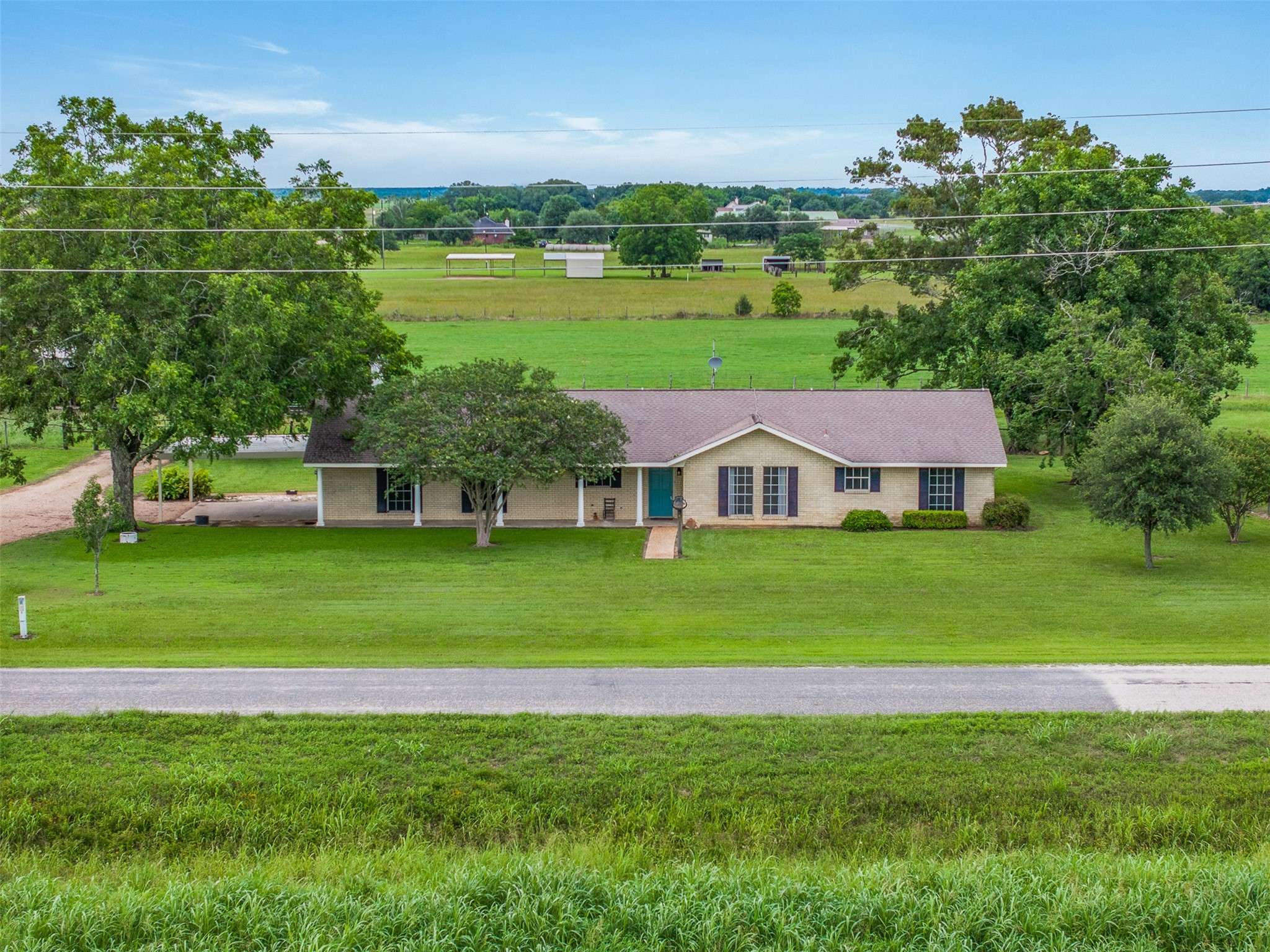 East Bernard, TX 77435,17132 County Road 268