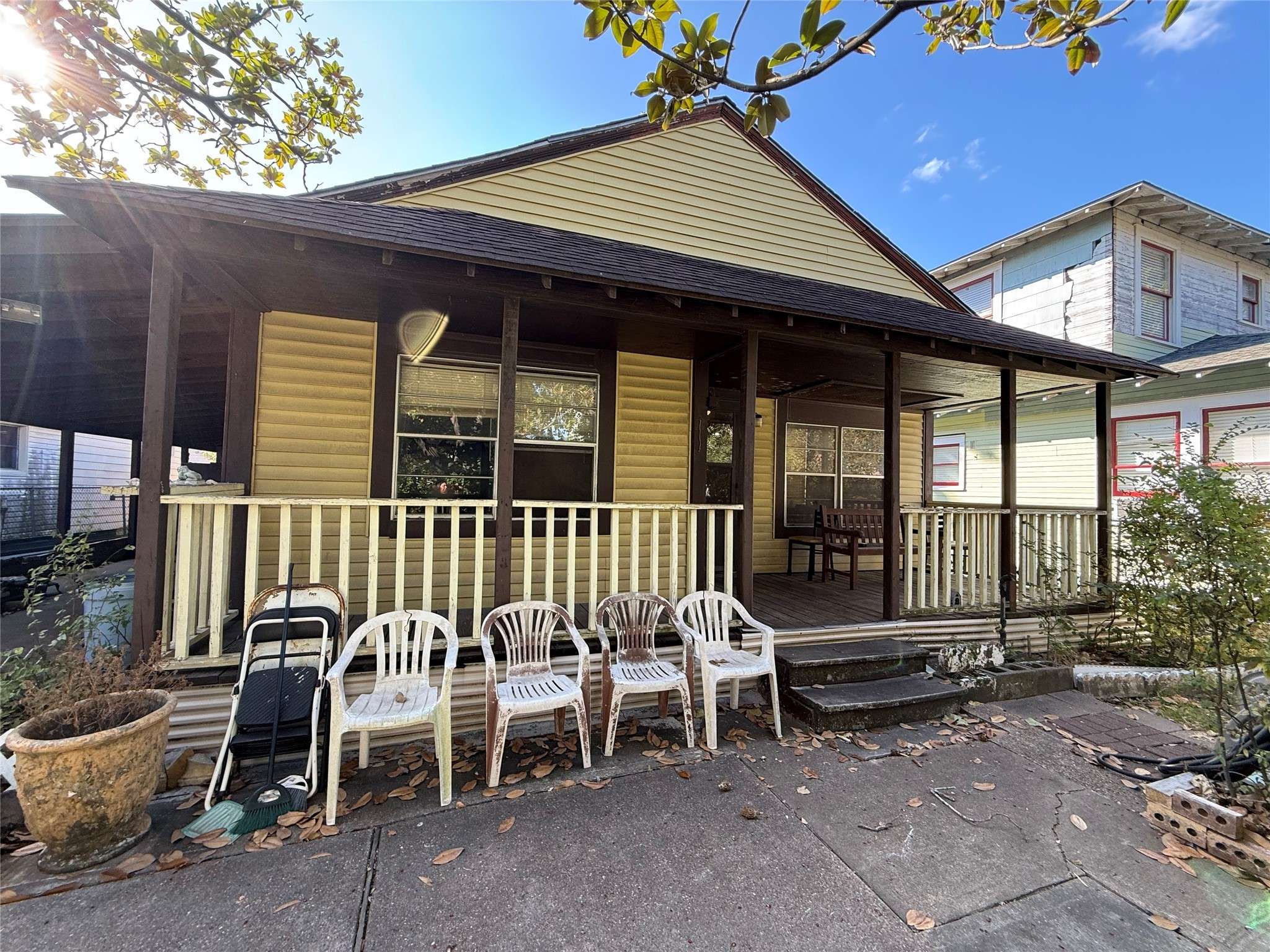 Houston, TX 77009,805 Walton ST