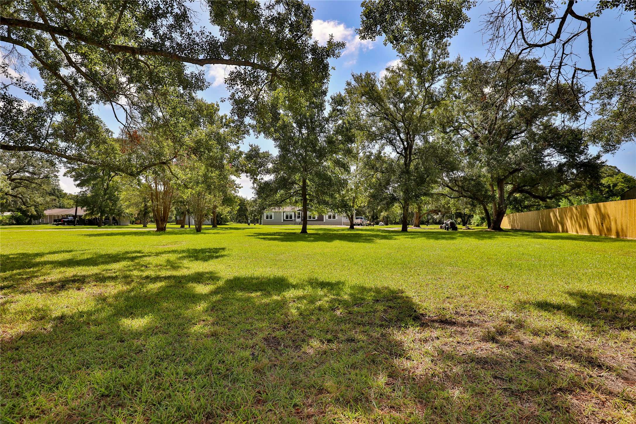 Sweeny, TX 77480,6403 County Road 3