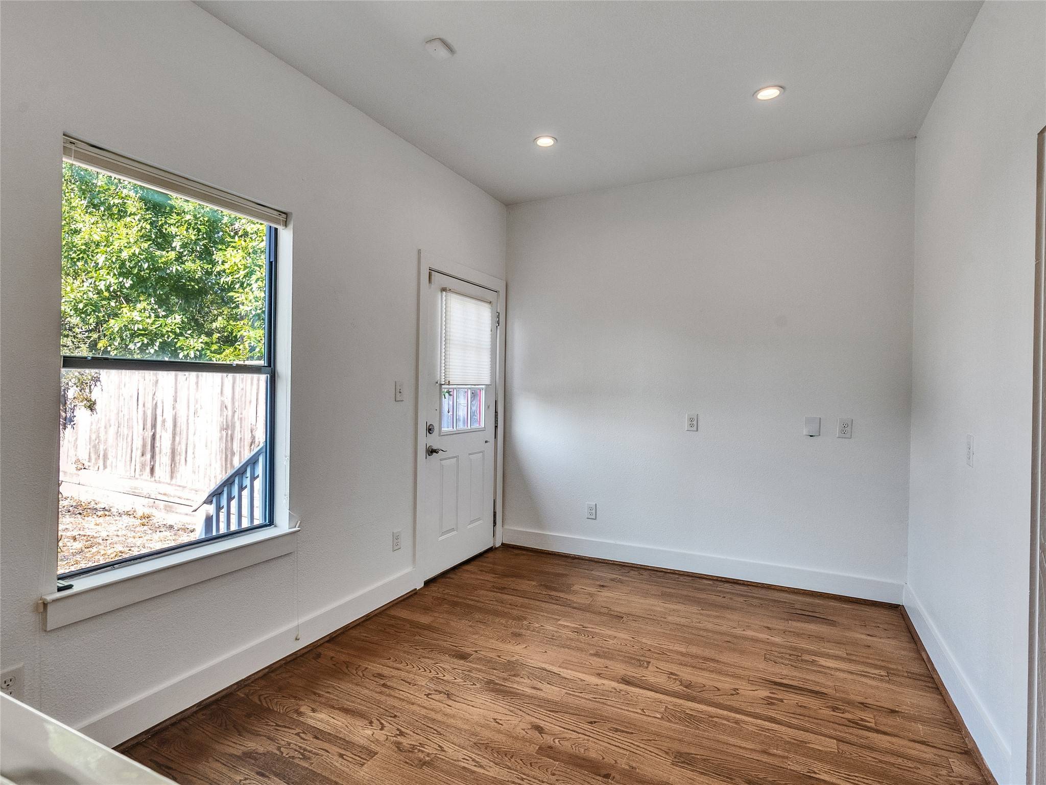 Houston, TX 77023,4730 Bell ST #B