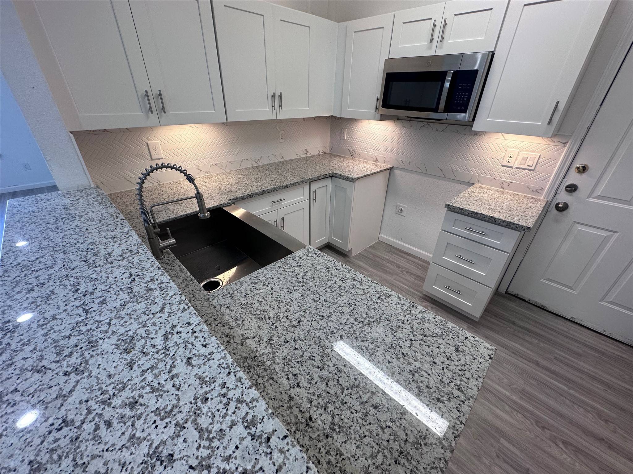 Houston, TX 77021,6946 Paris ST #B