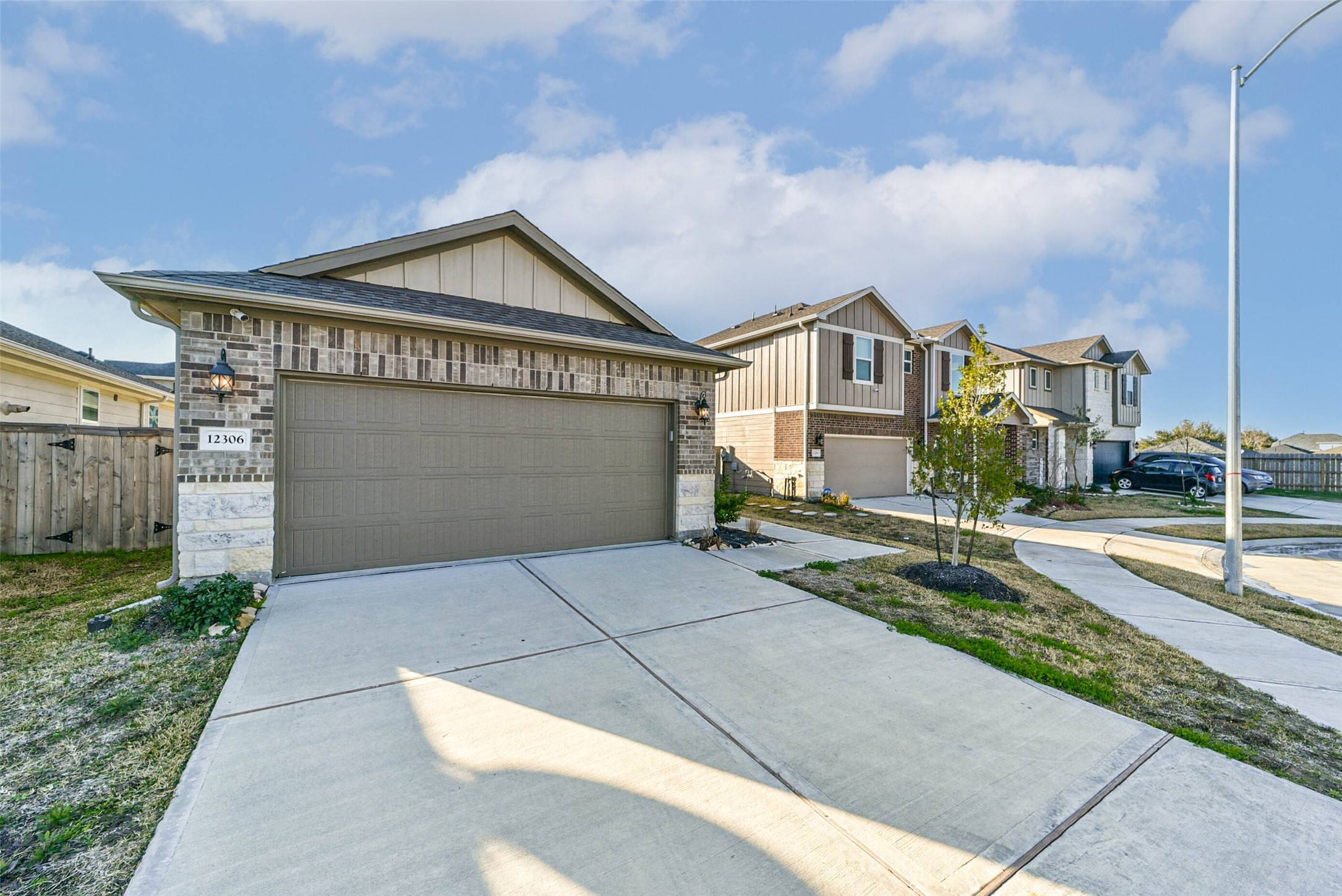 Houston, TX 77048,12306 Raekwon WAY