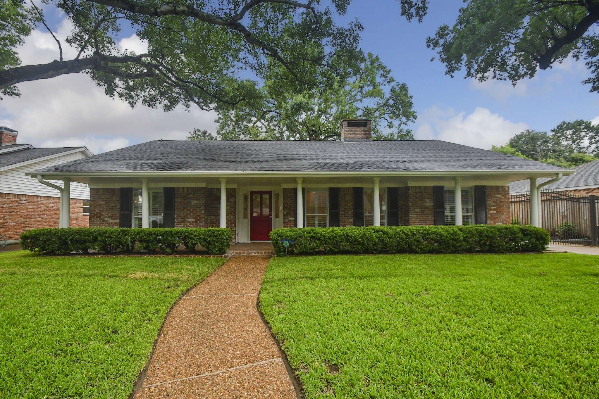 Houston, TX 77042,10035 Ella Lee LN