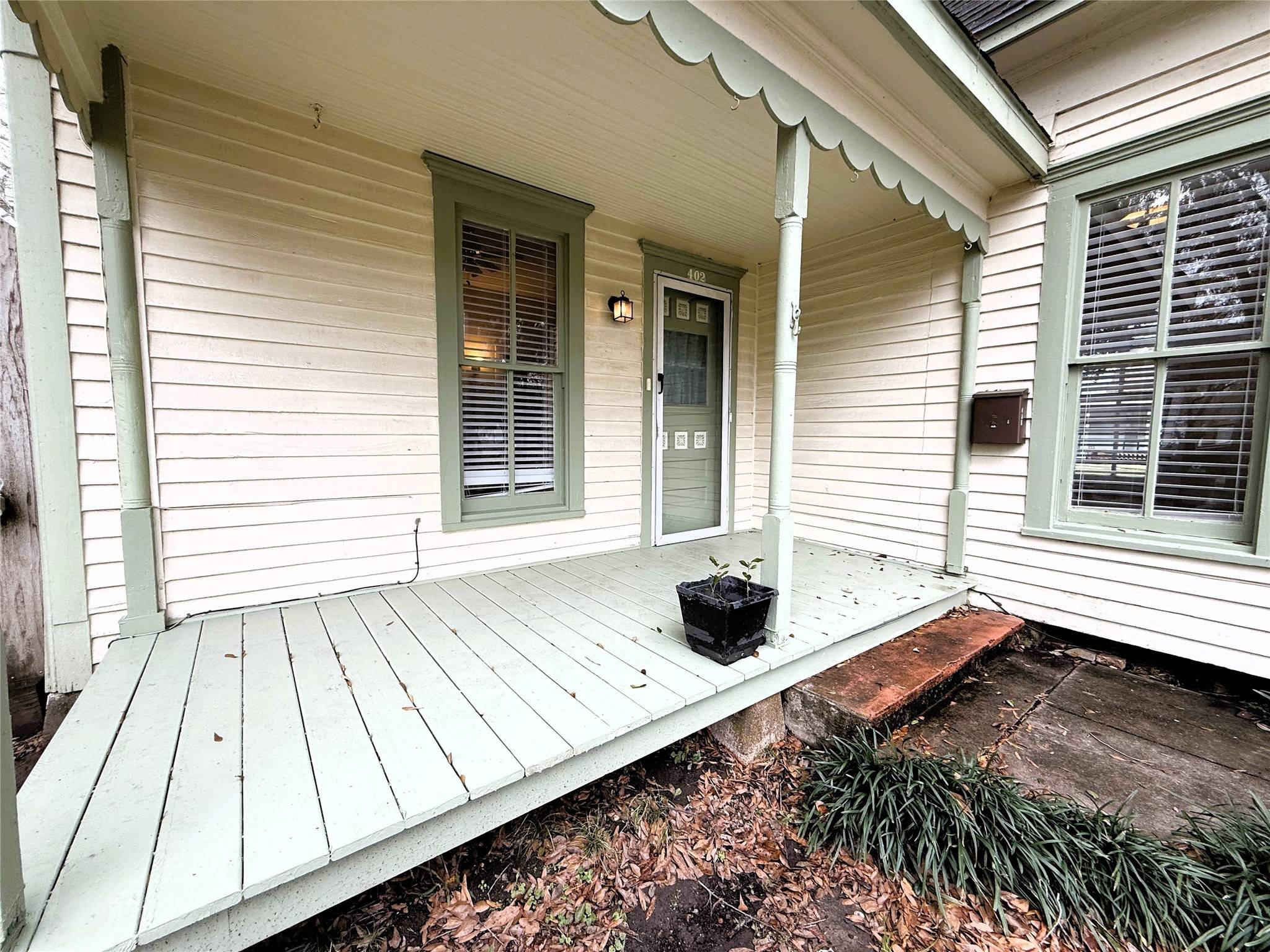El Campo, TX 77437,402 Alamo ST