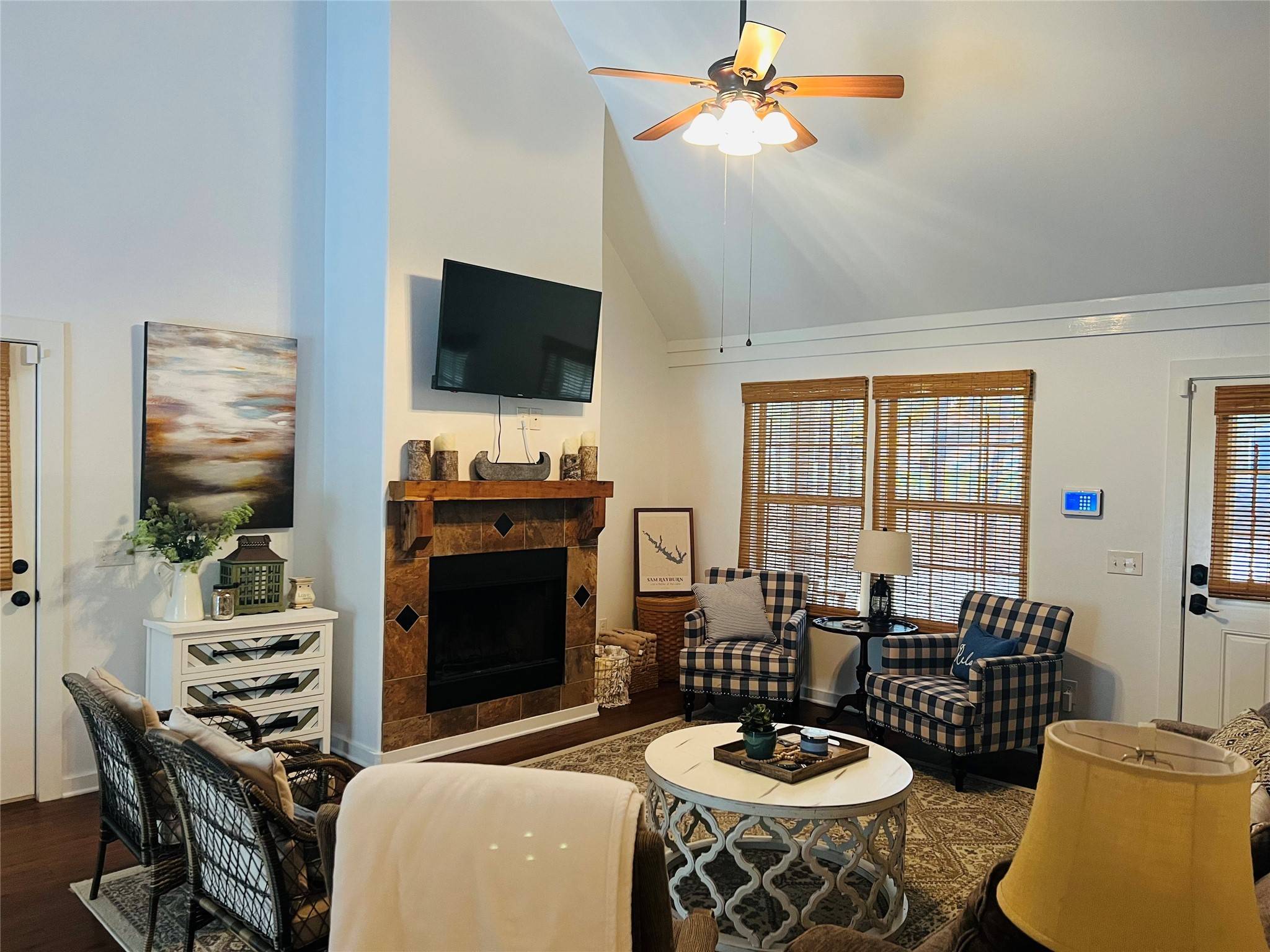 Brookeland, TX 75931,125 Brook LN N