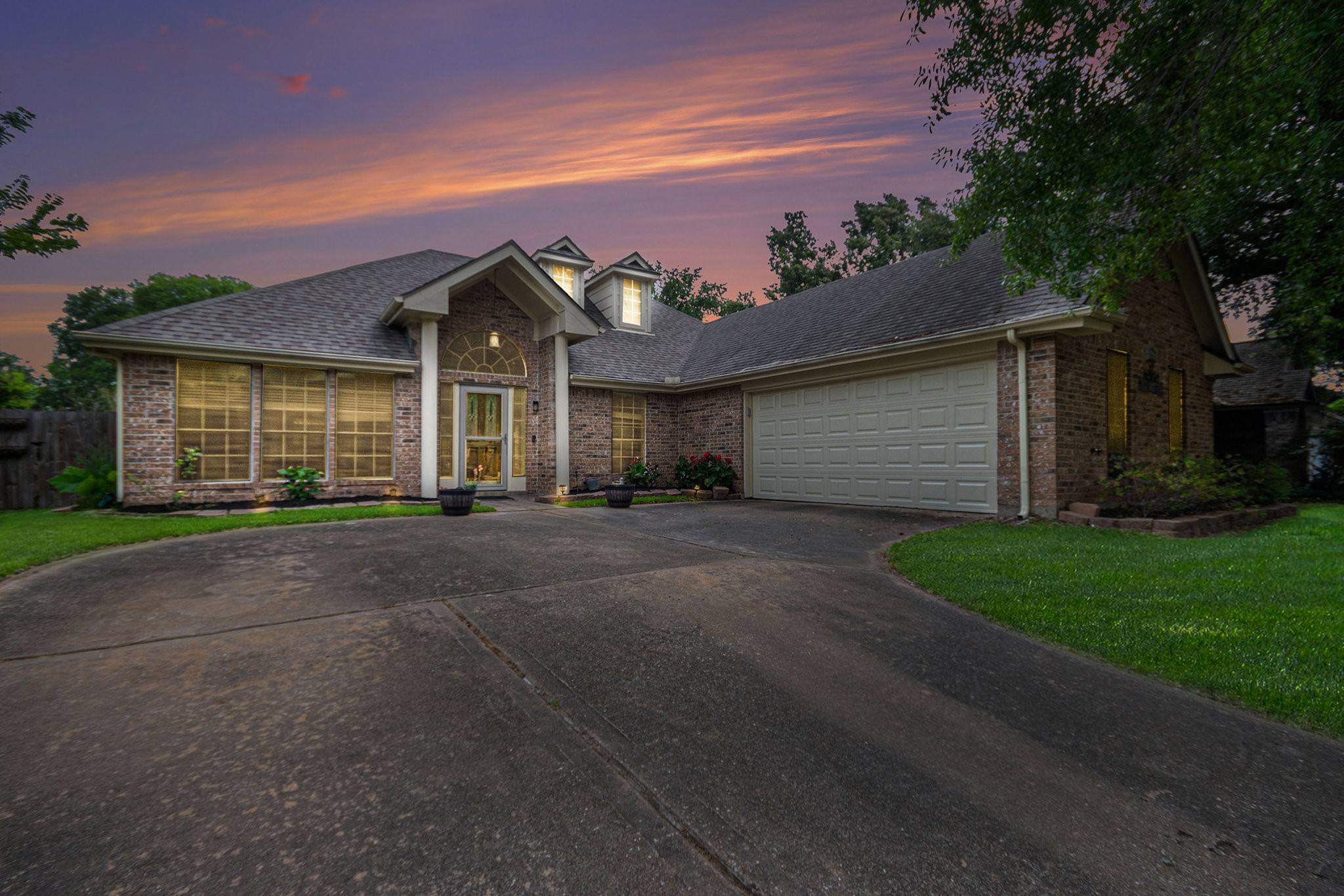 Pearland, TX 77581,1813 Oak Wood DR E
