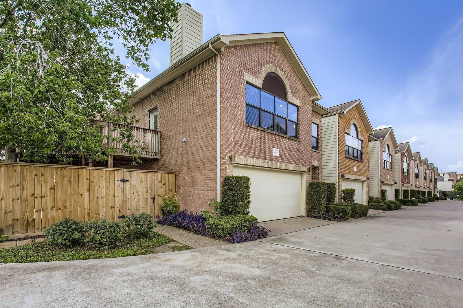 Houston, TX 77025,9830 Samantha Suzanne CT