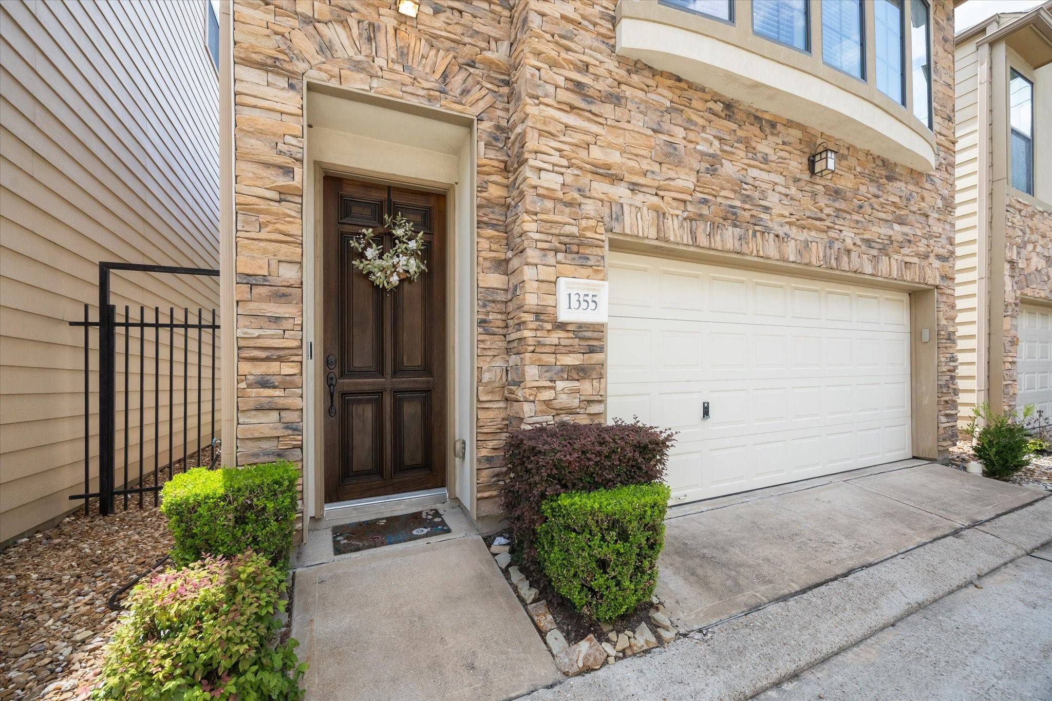 Houston, TX 77007,1355 Studer ST