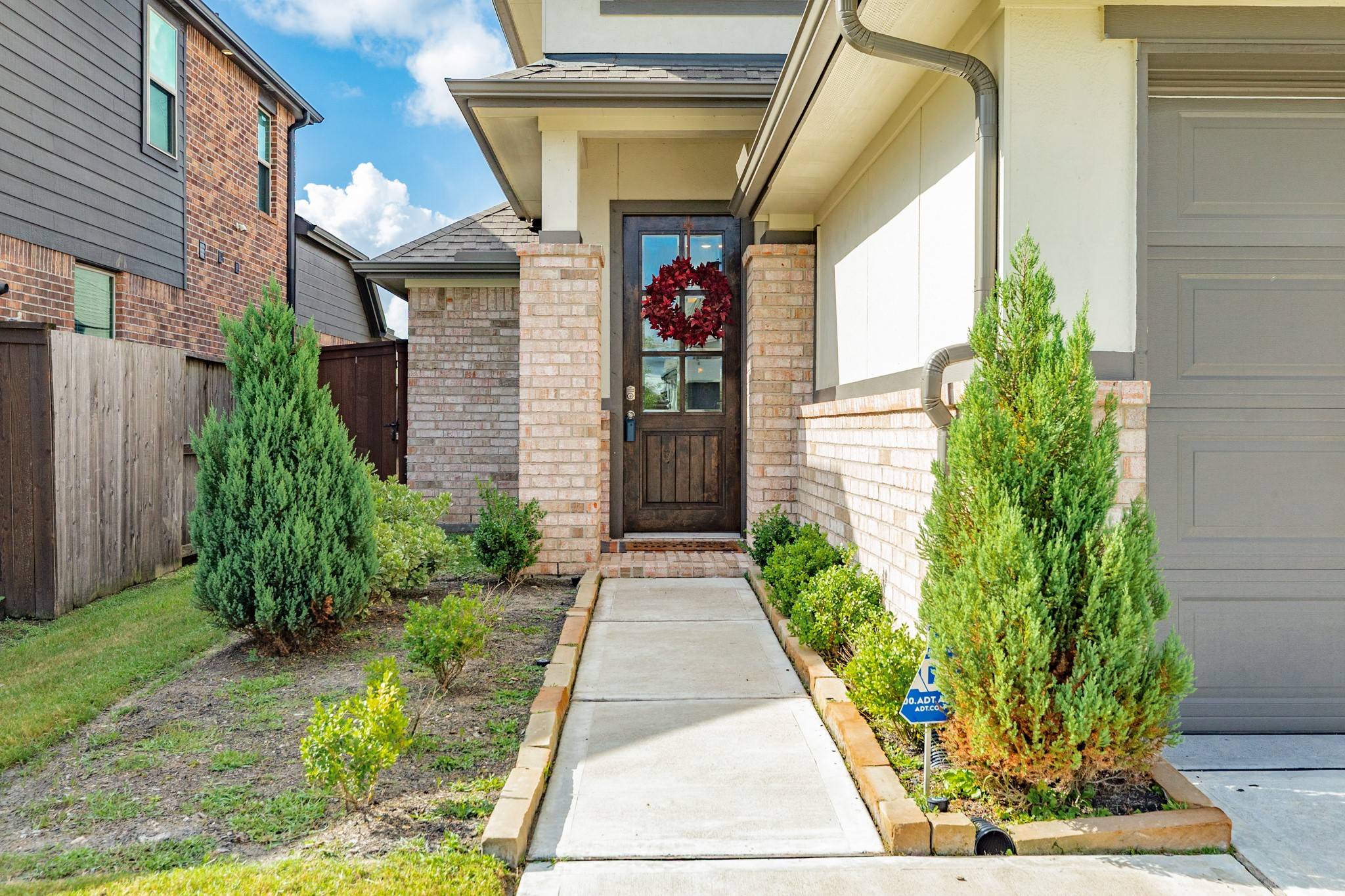 Iowa Colony, TX 77583,3722 Amoroso DR