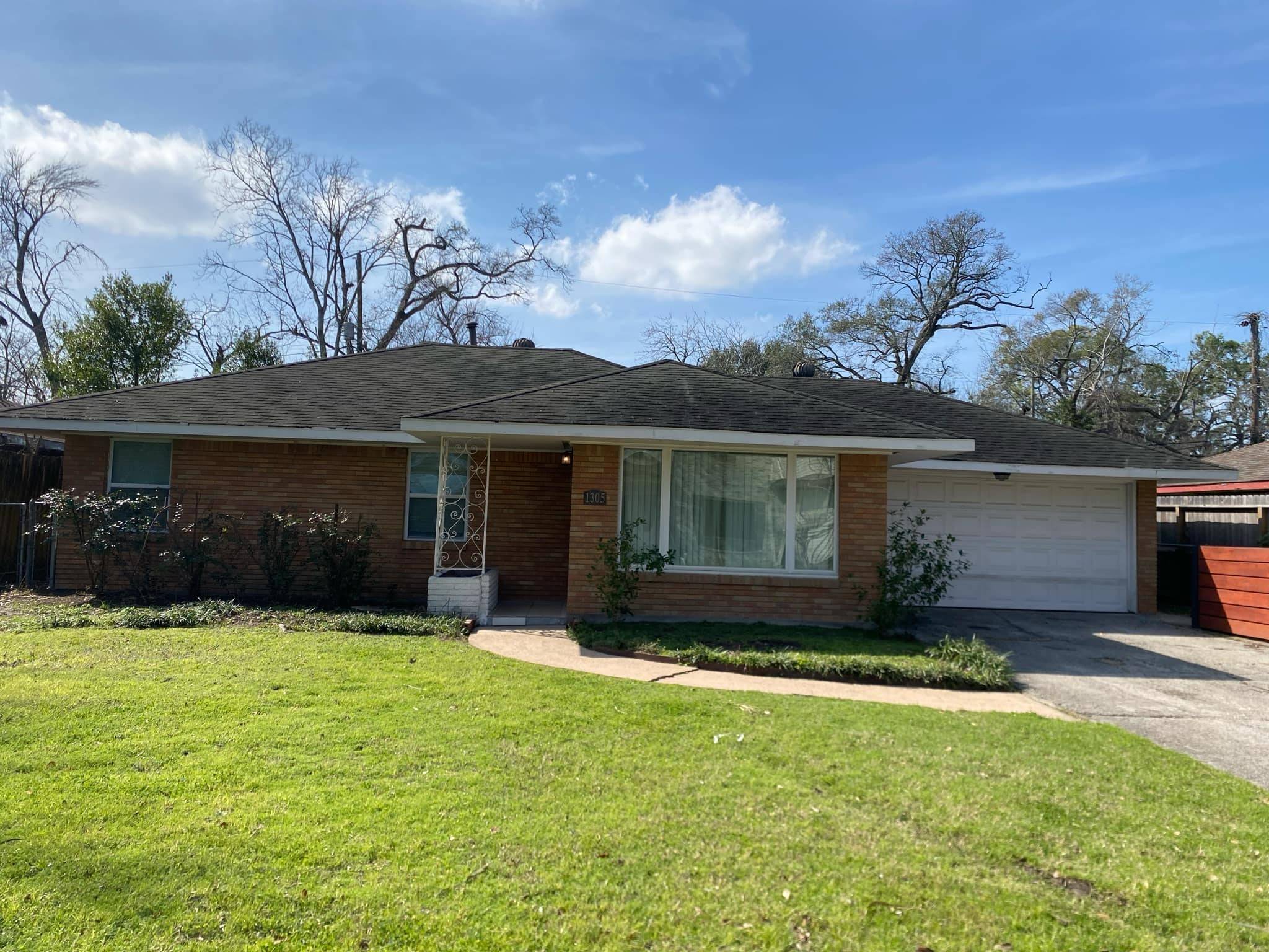 Houston, TX 77055,1305 Confederate RD