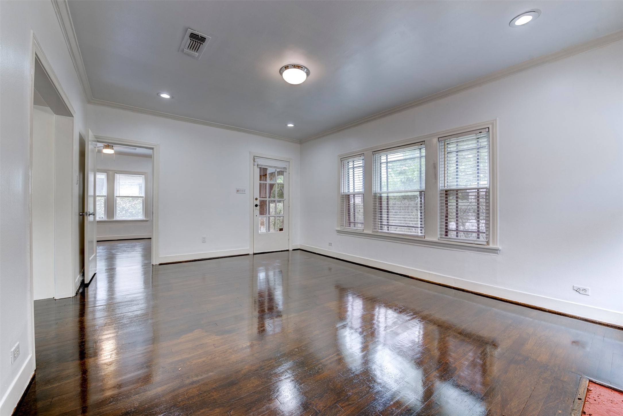 Houston, TX 77019,2415 Elmen ST