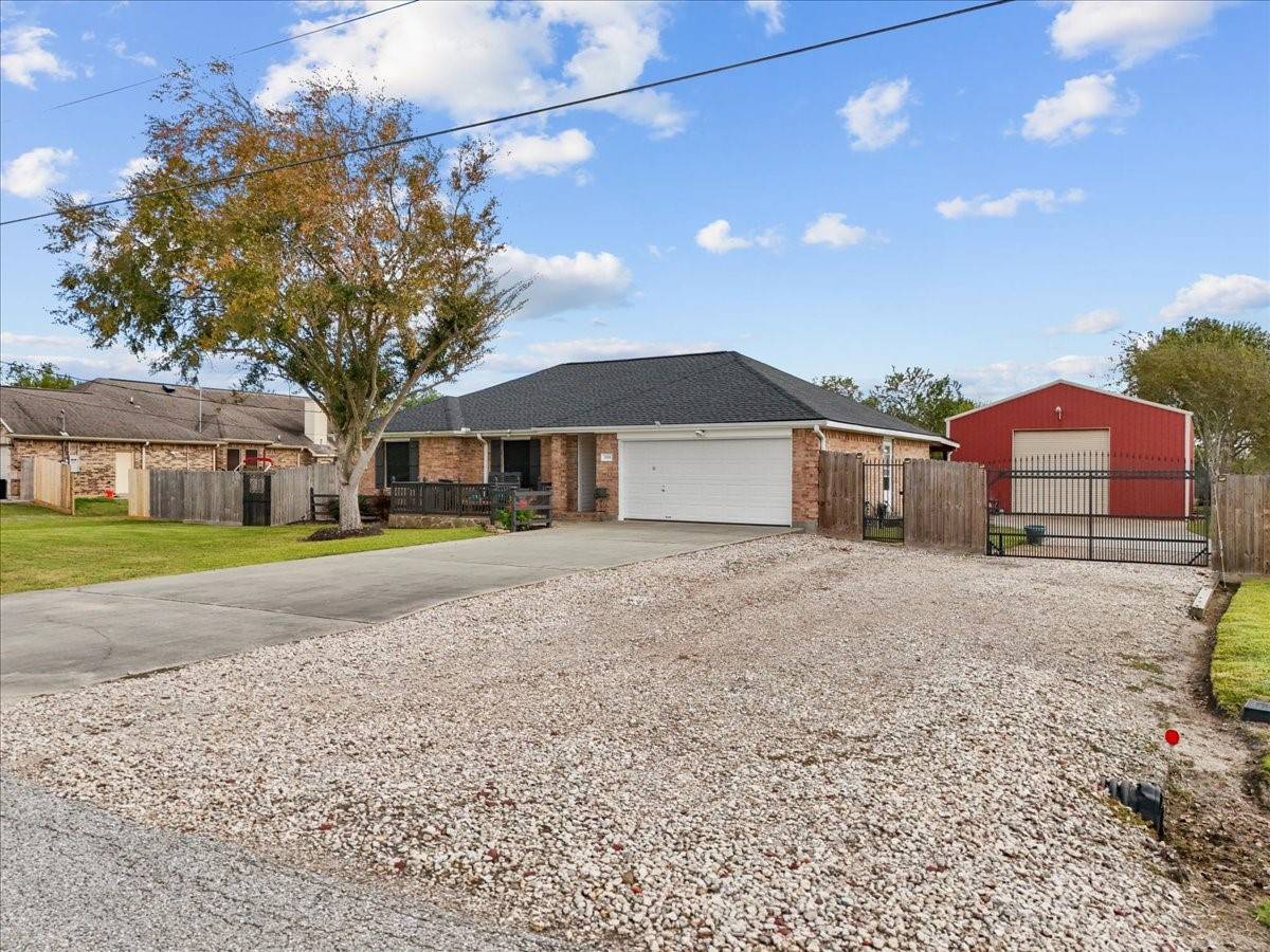 Santa Fe, TX 77510,3519 Lone Pine DR