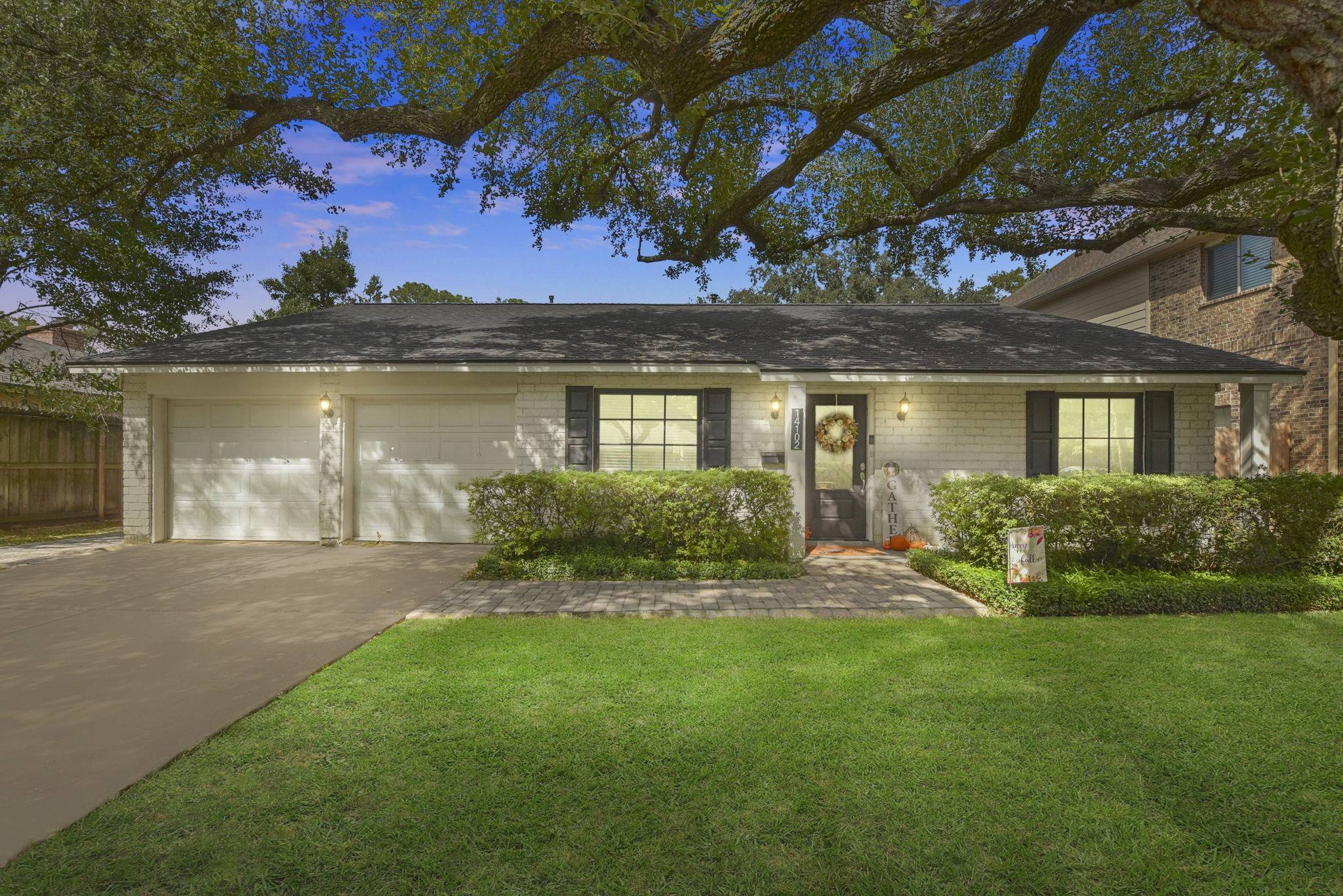 Houston, TX 77079,14102 Pinerock LN