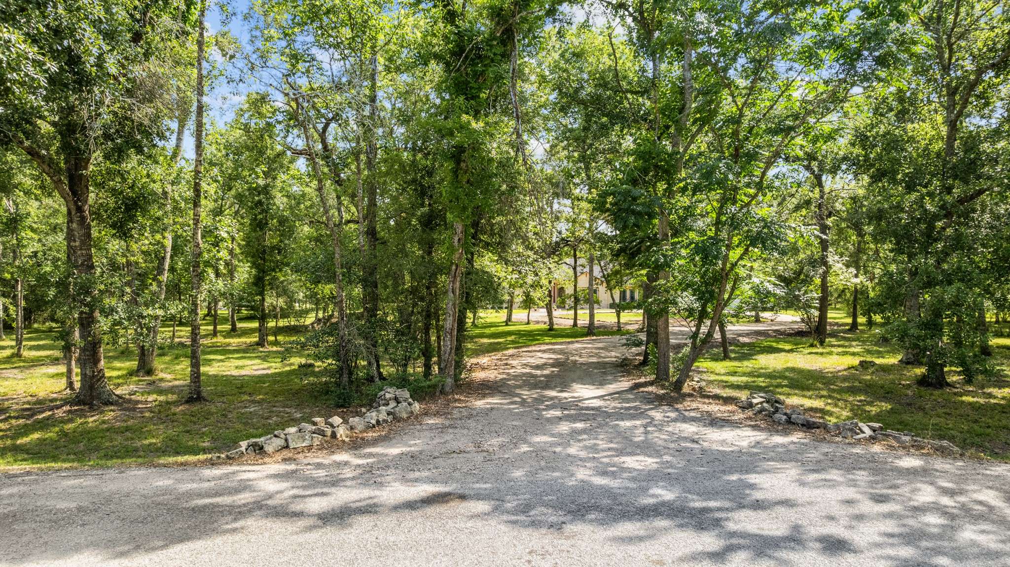 Damon, TX 77430,18206 River Oaks RD