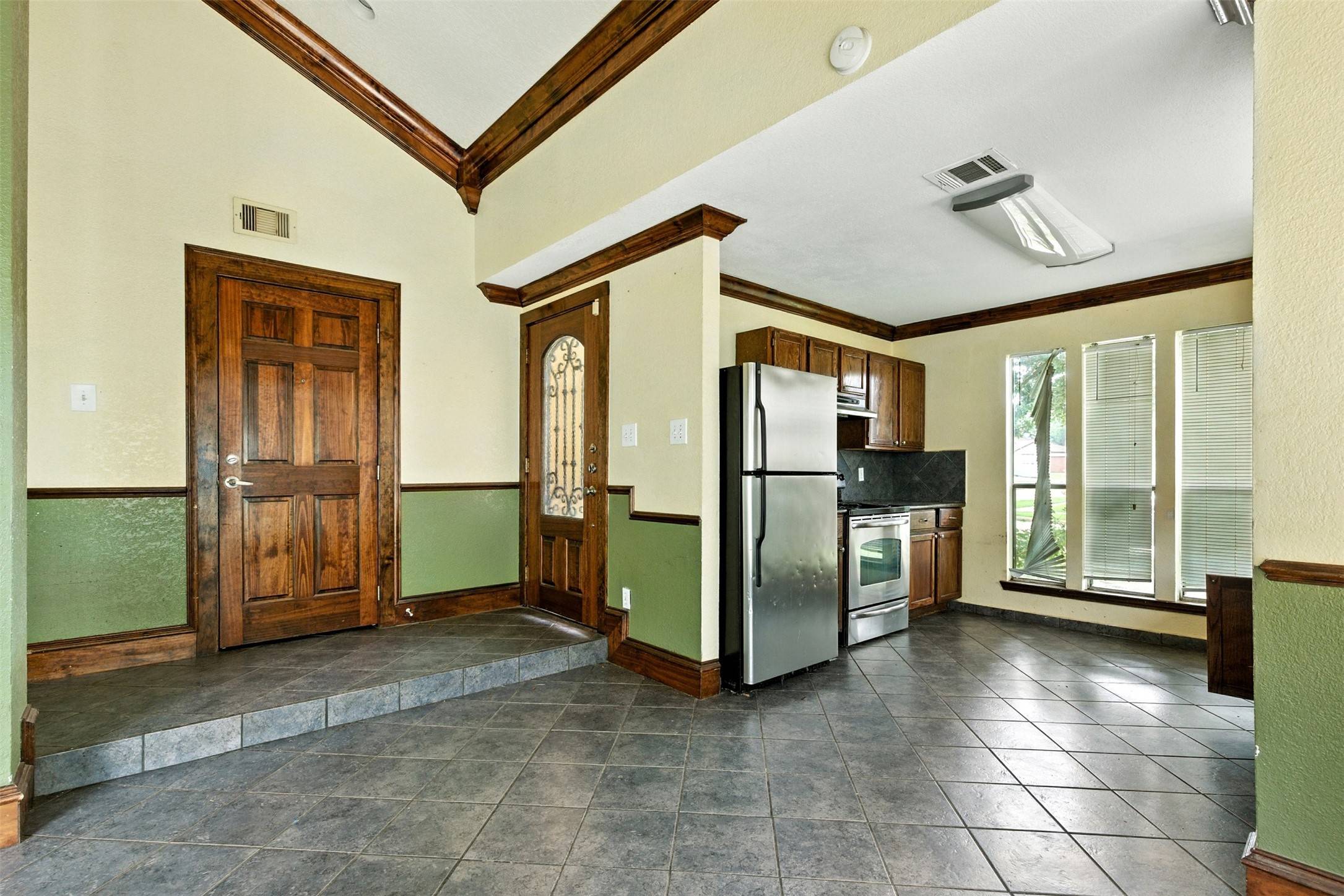 Houston, TX 77083,7615 Alcomita DR