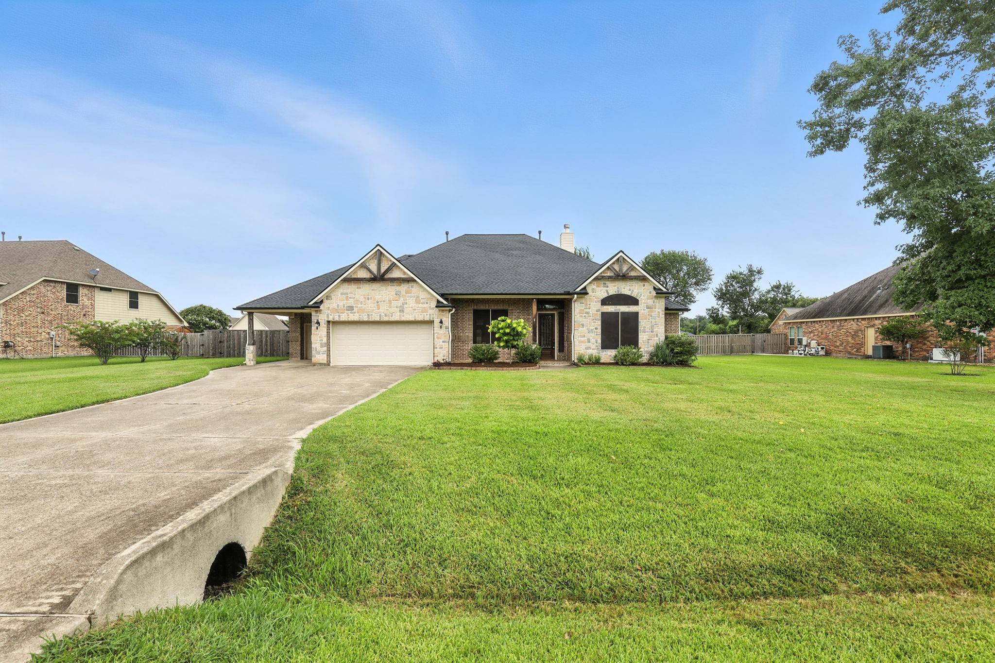 Baytown, TX 77523,14610 Thunder Bay